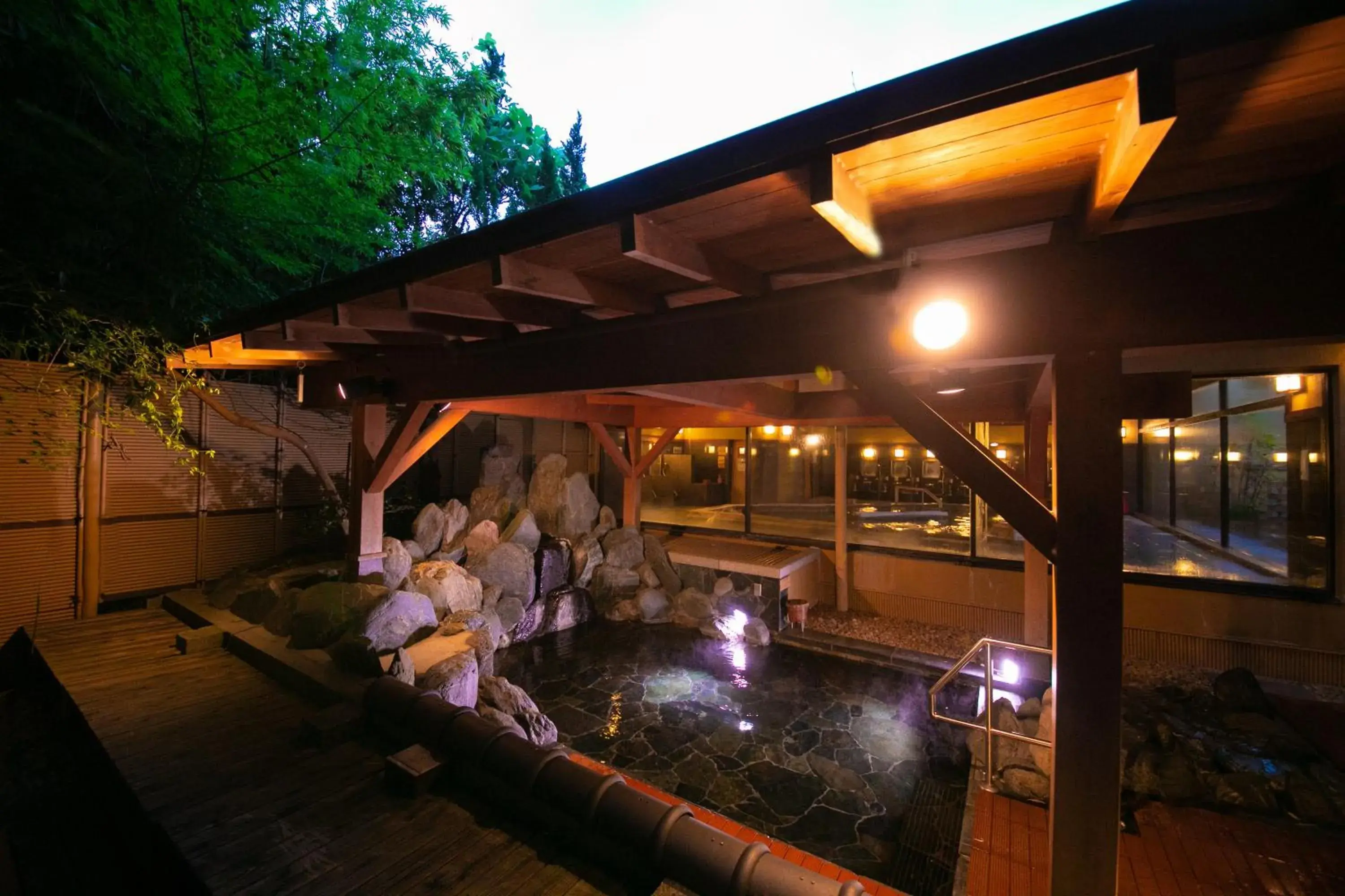 Hot Spring Bath in Biwako Hanakaido