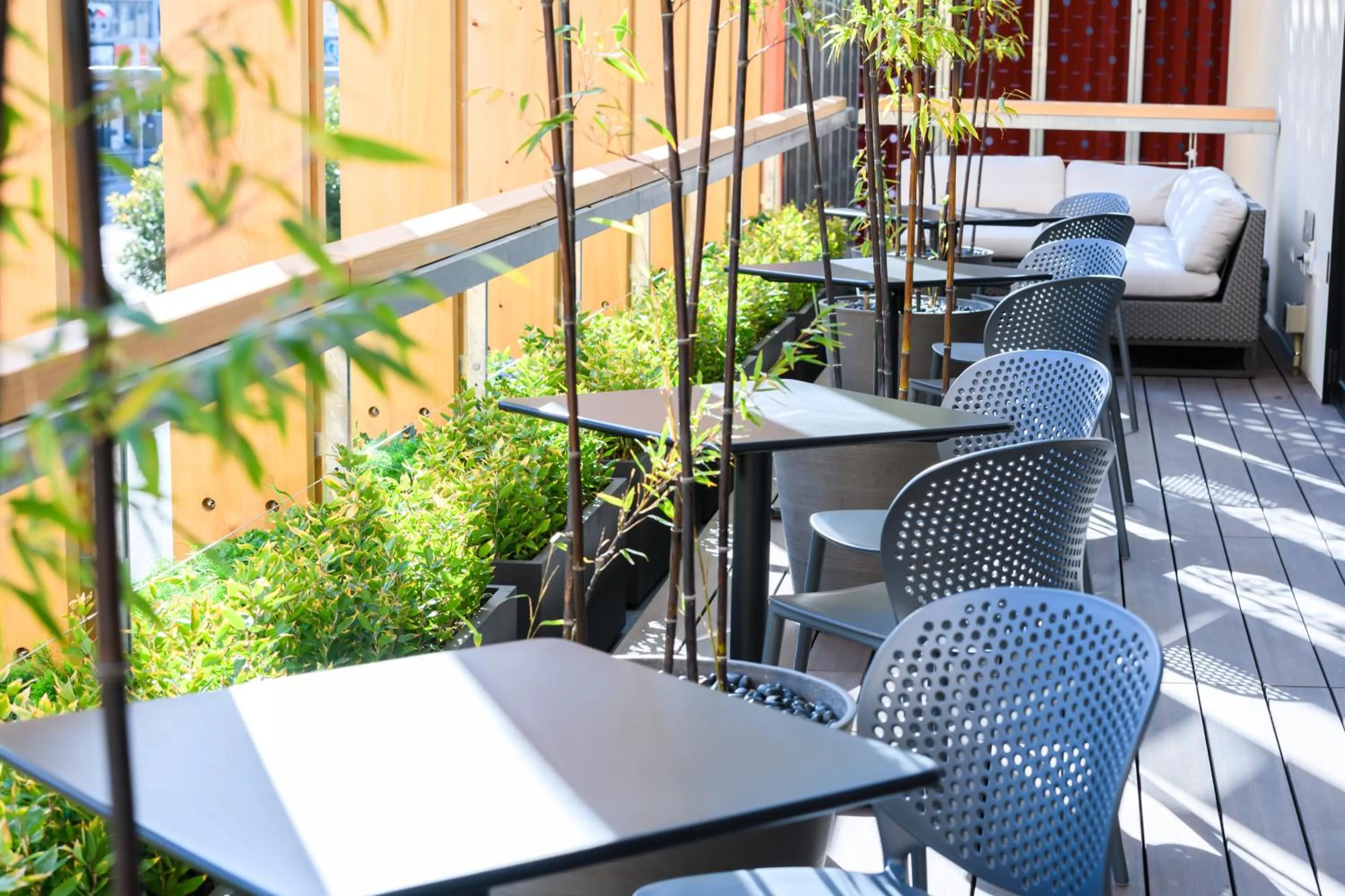 Restaurant/places to eat in Hotel Sobial Namba Daikokucho