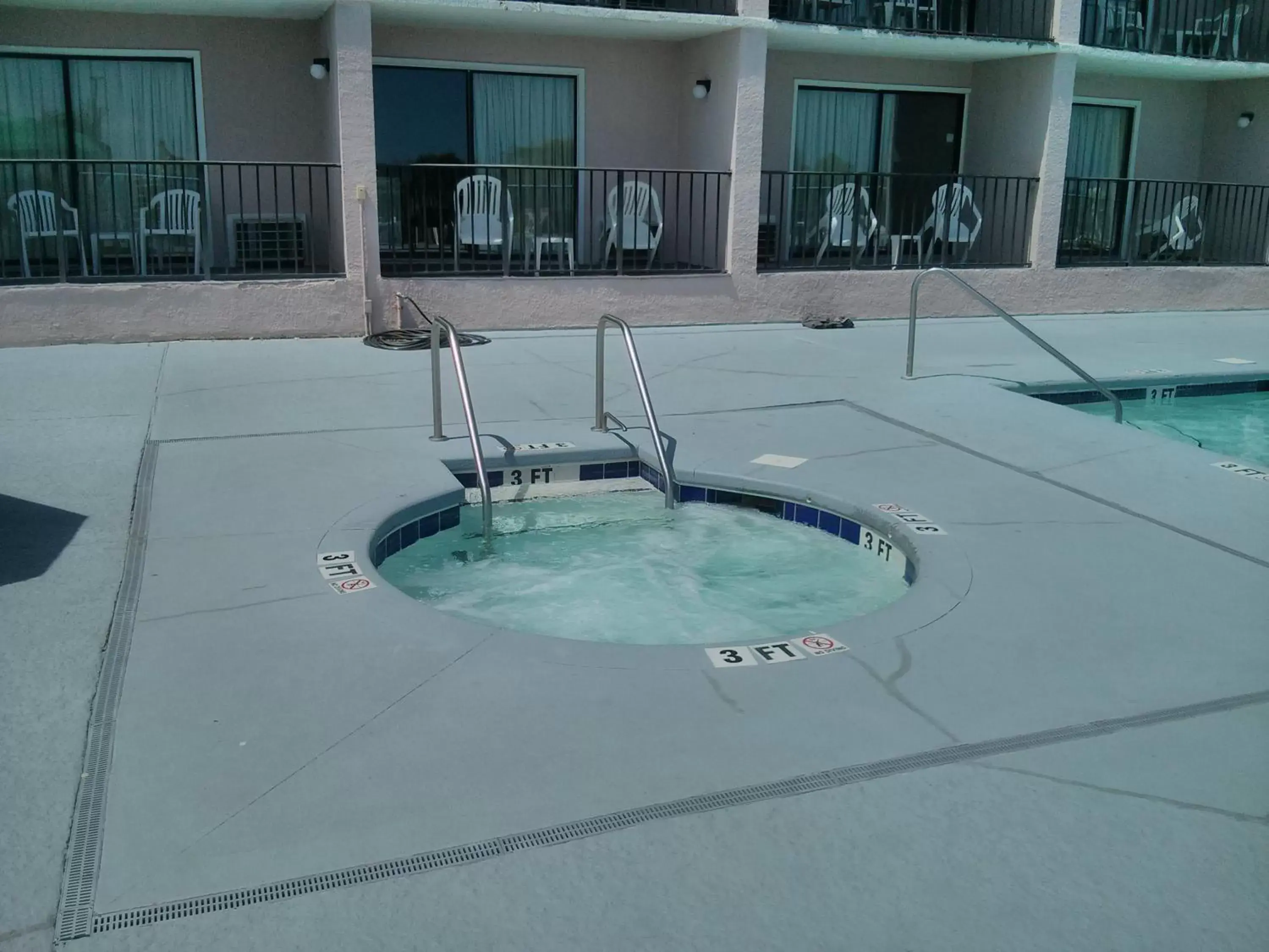 Swimming Pool in Tropical Seas Hotel