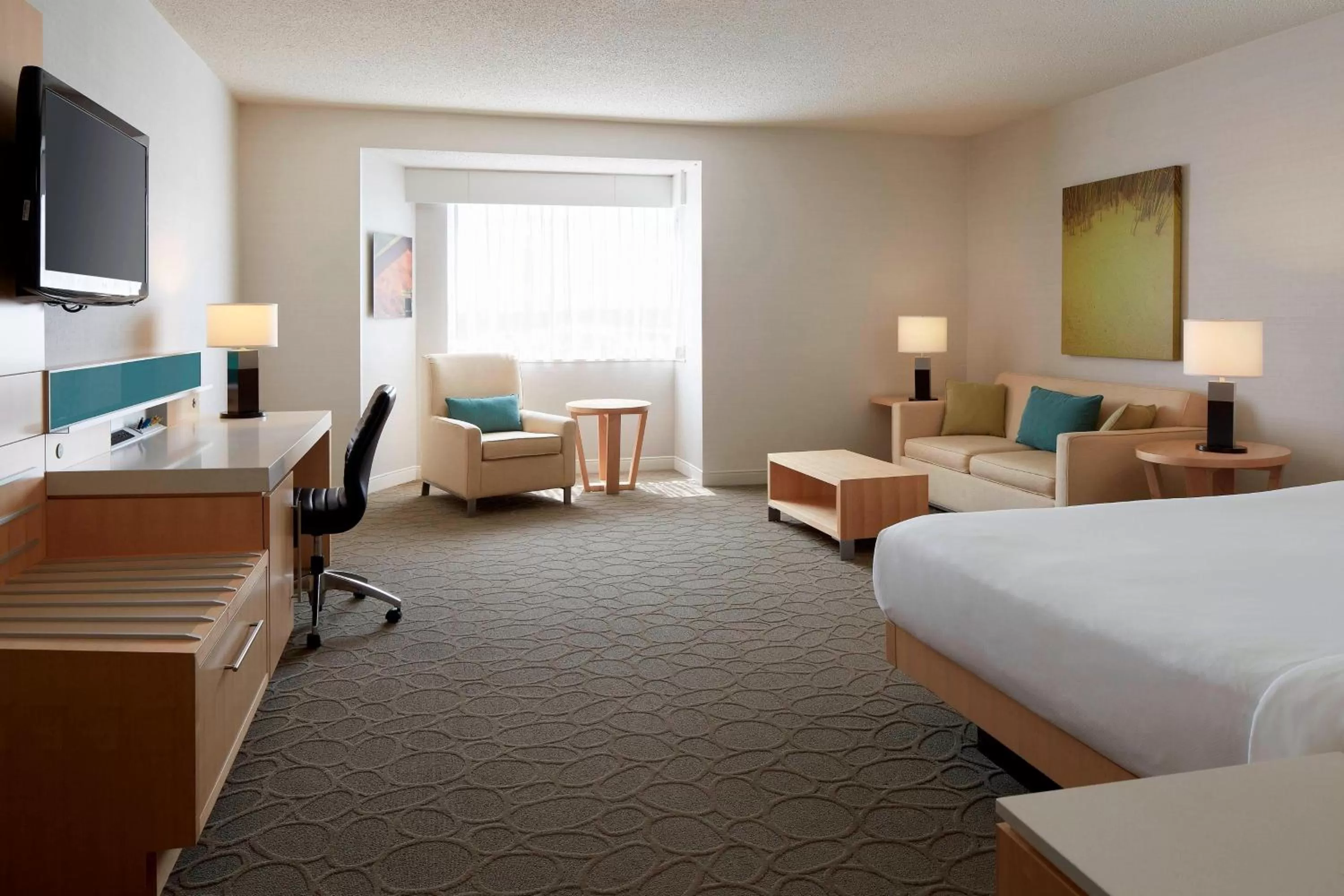 Photo of the whole room, Bed in Delta Hotels by Marriott Prince Edward