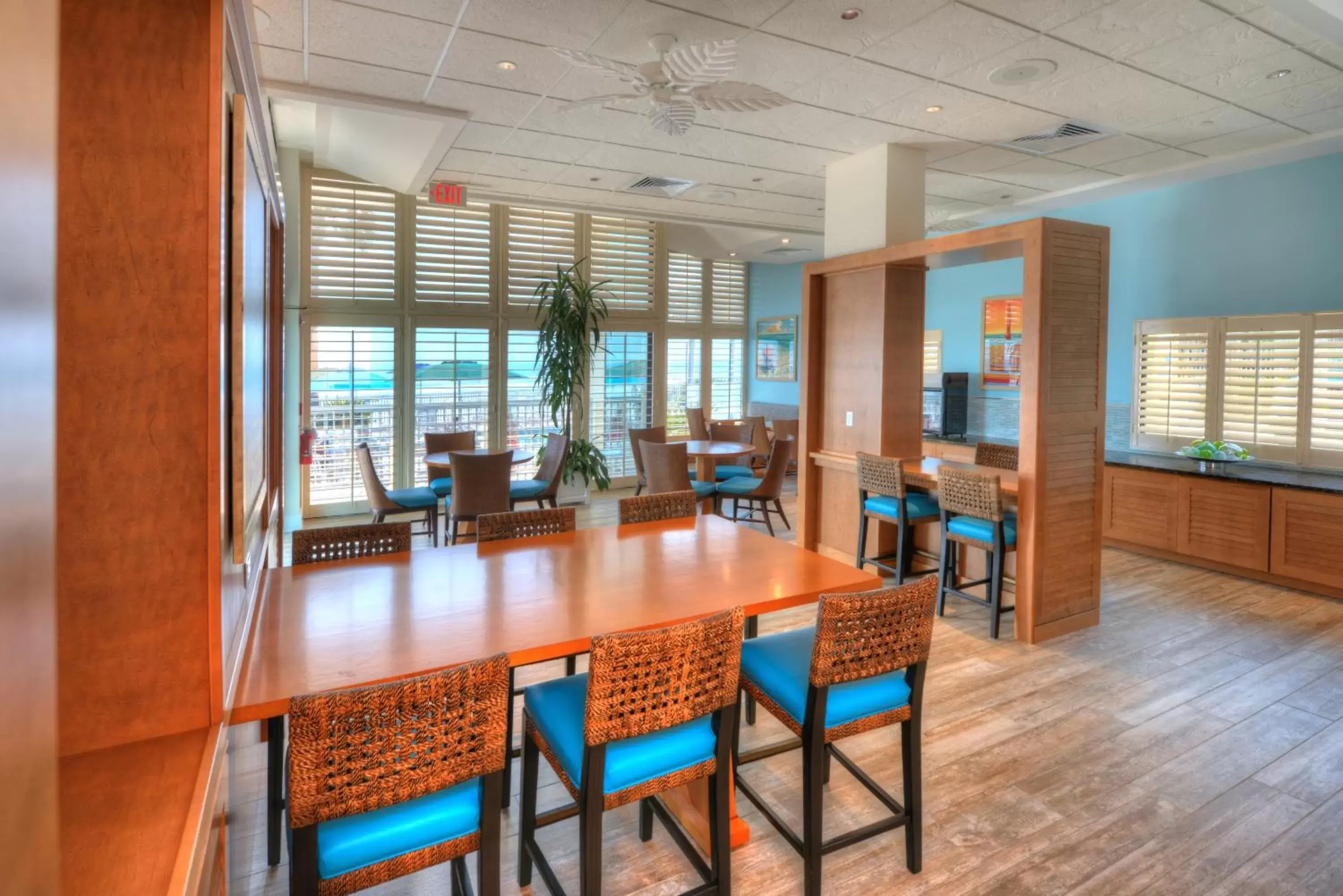 Area and facilities in Bahama House - Daytona Beach Shores
