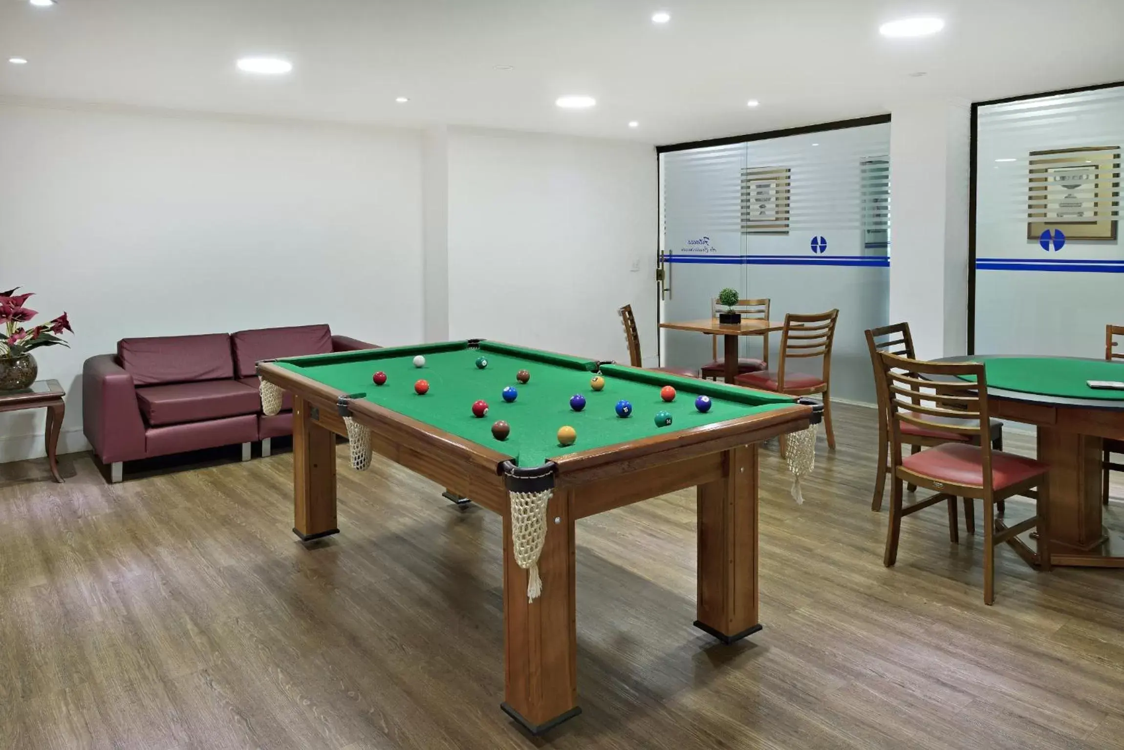 Game Room, Billiards in Dan Inn Express Ribeirão Preto
