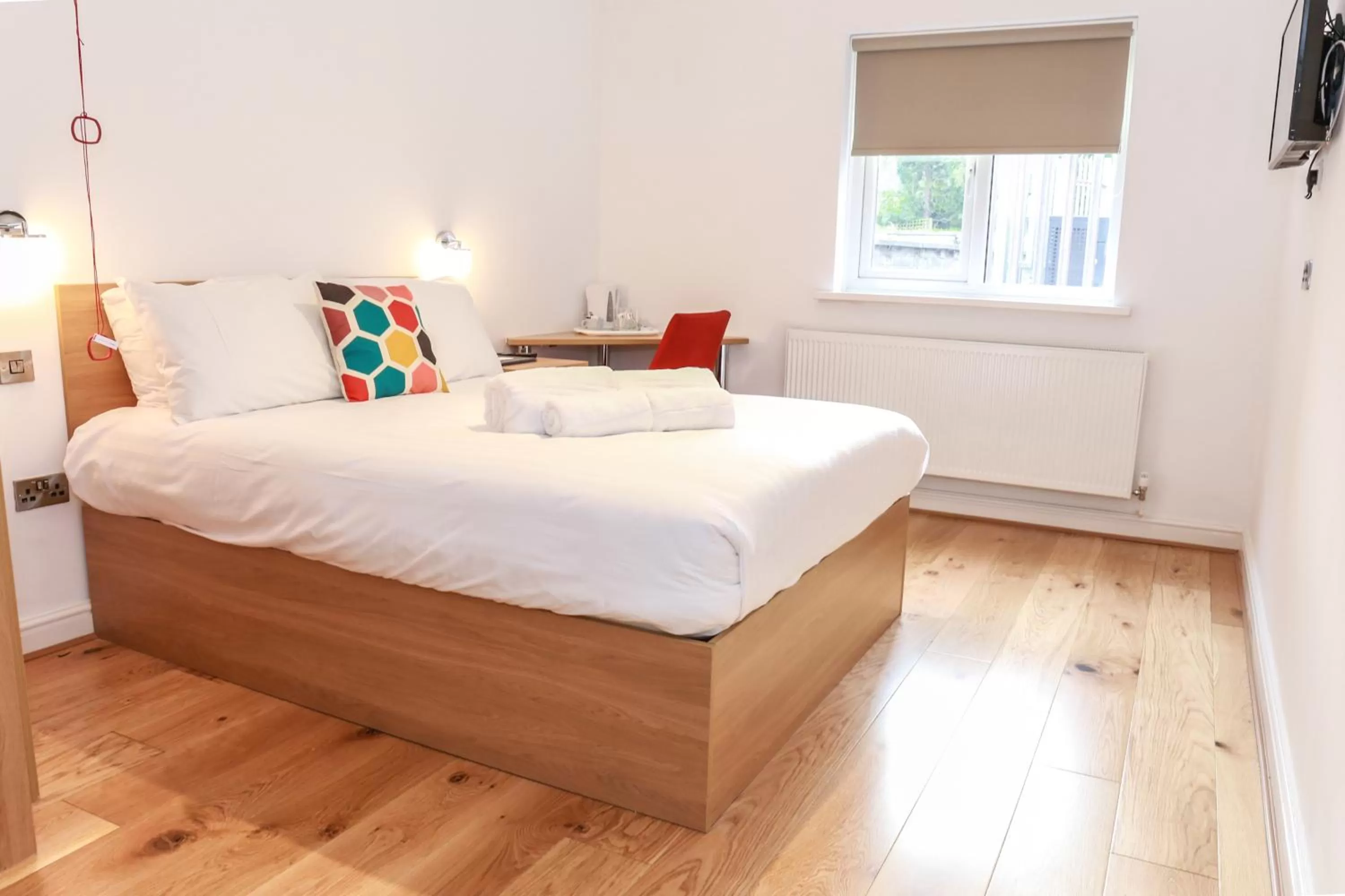 Photo of the whole room, Bed in Flexistay Leicester Gable Aparthotel