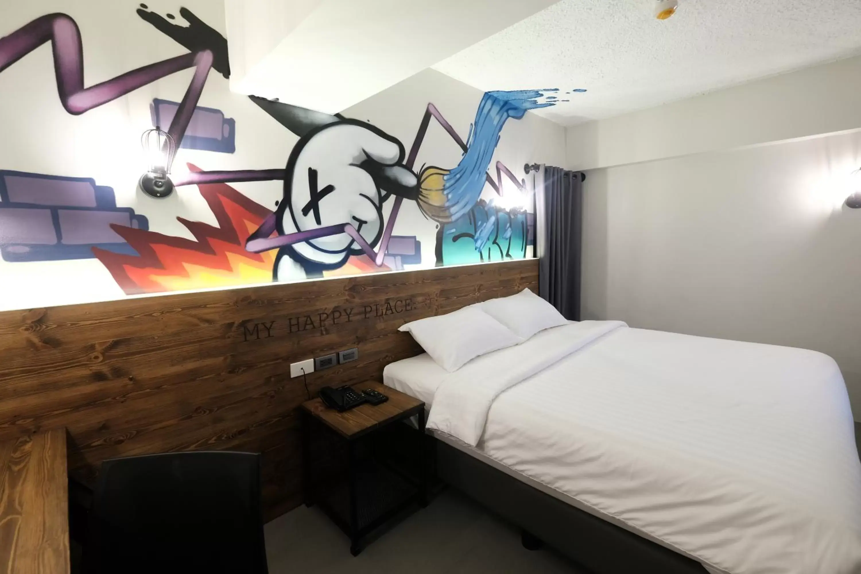 Bed in U Hotels Makati