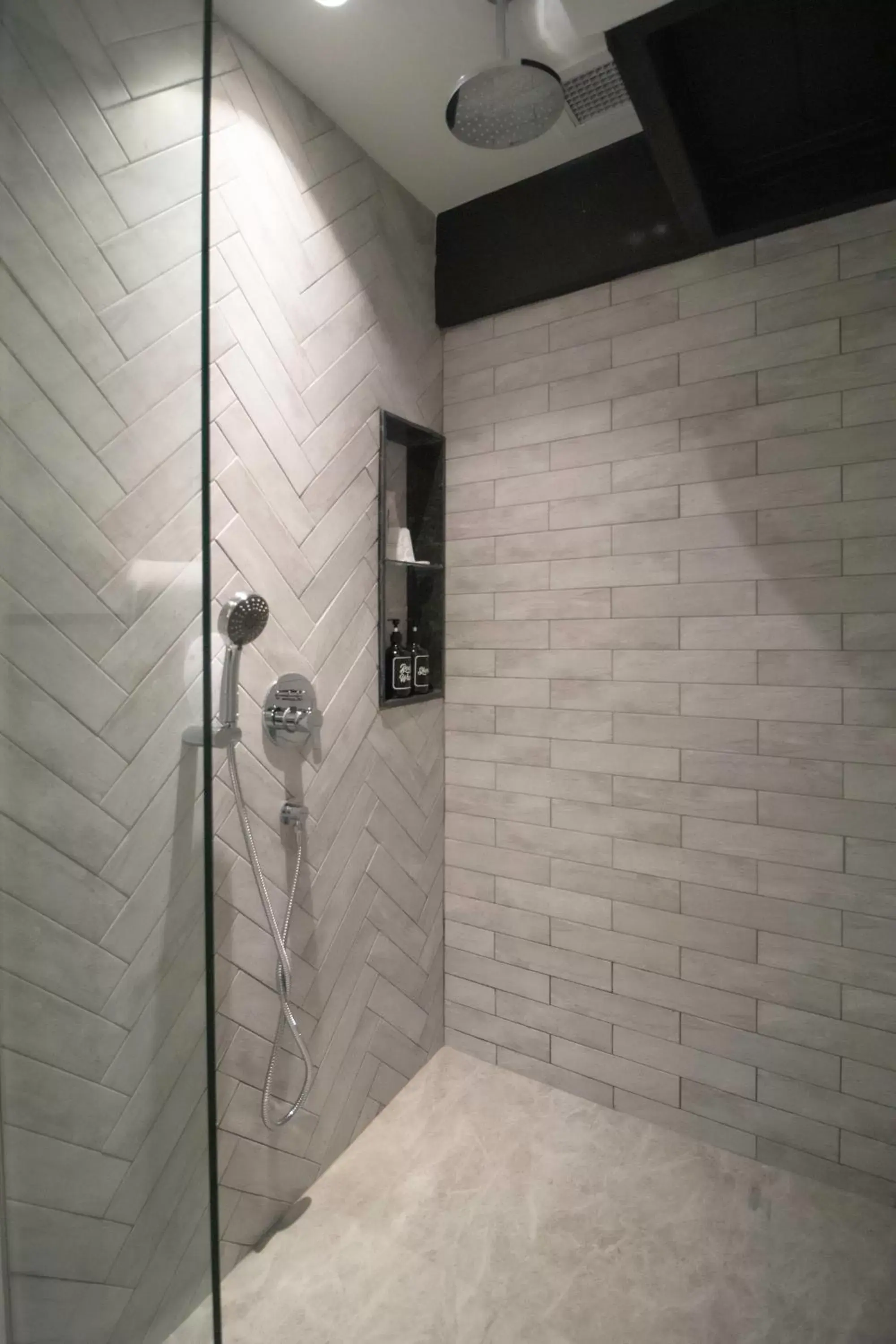 Shower, Bathroom in Harbour Ville Hotel - Hamilton