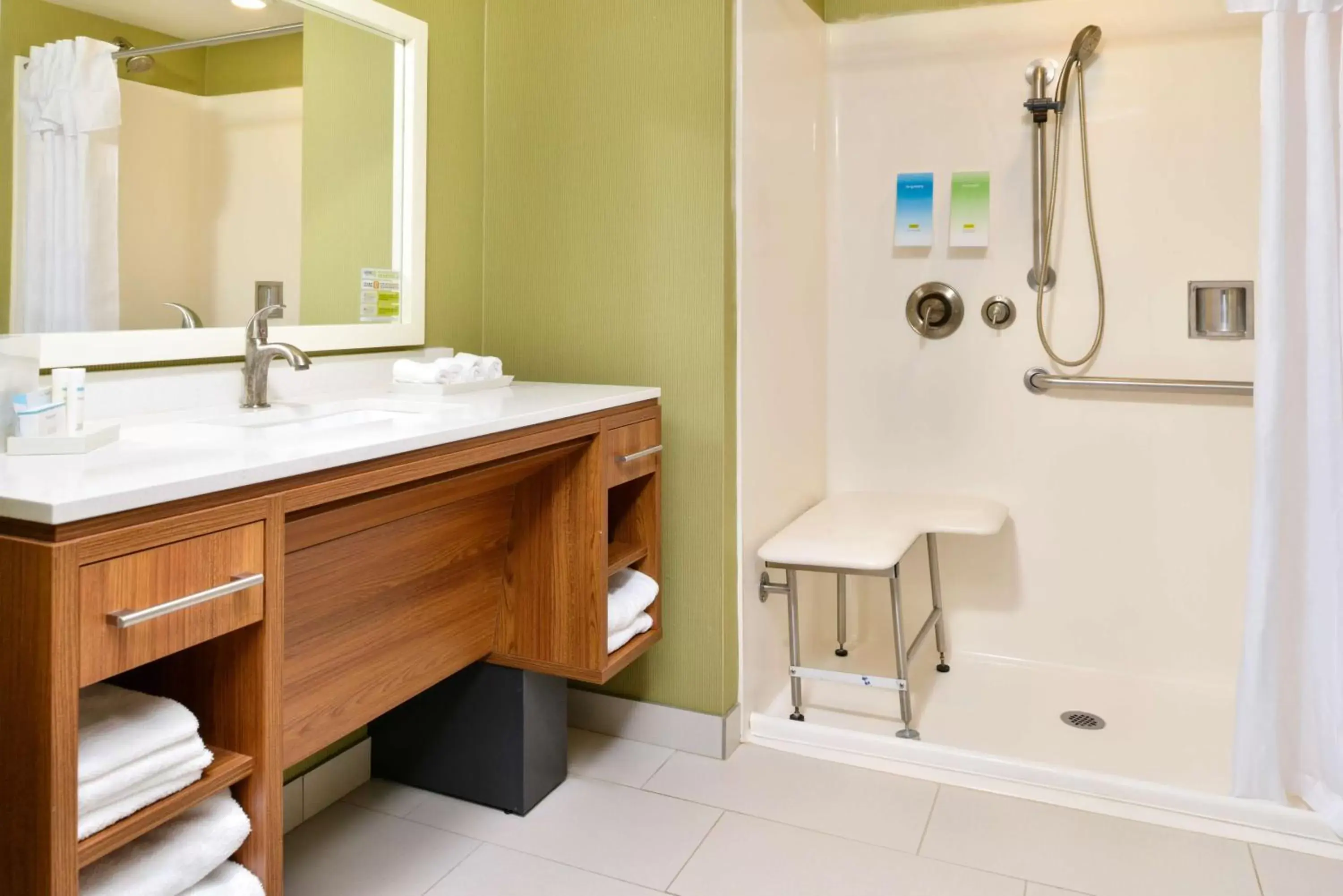 Bathroom in Home2 Suites By Hilton Portland Hillsboro