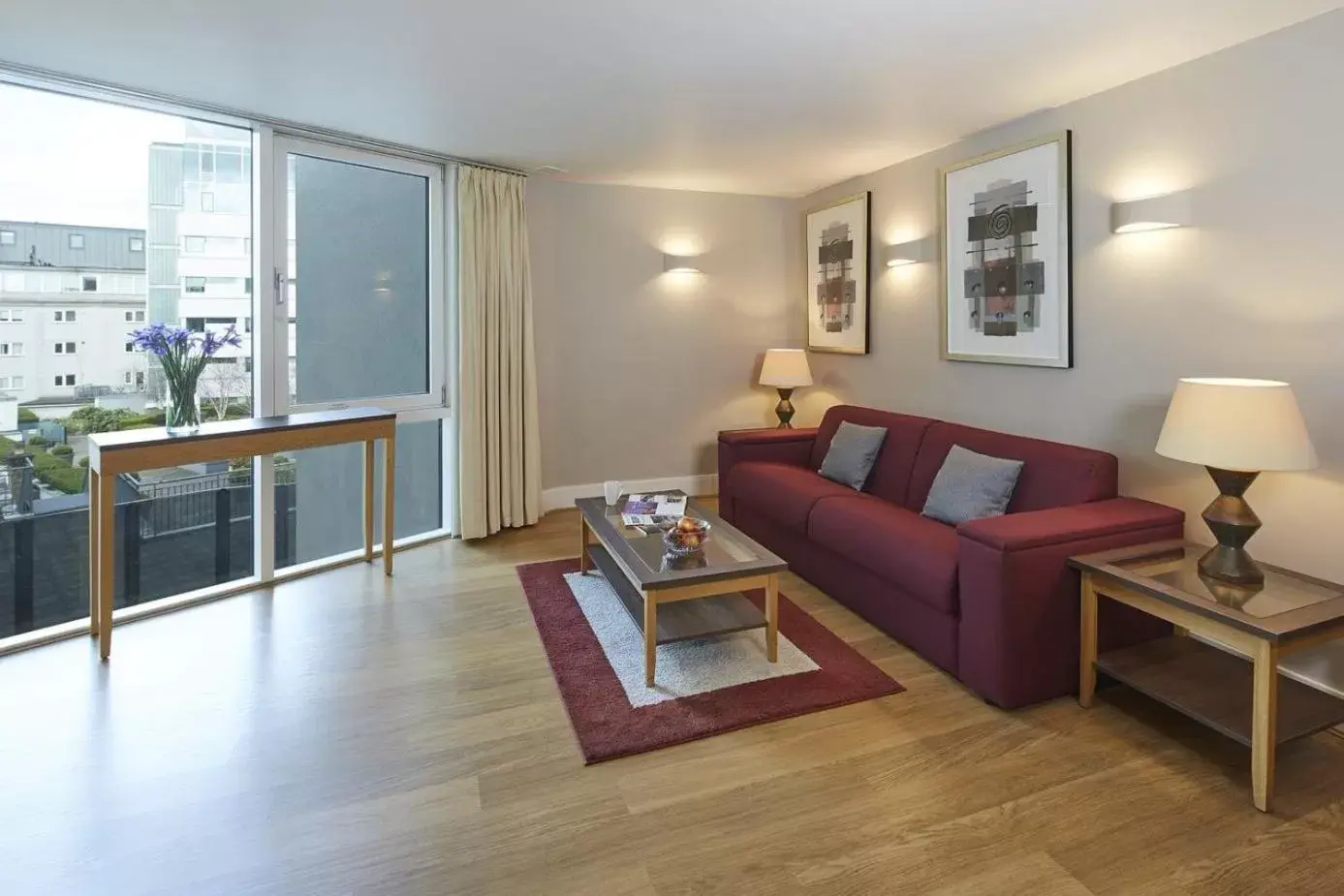 Living room, Seating Area in Marlin Apartments London Bridge - Empire Square