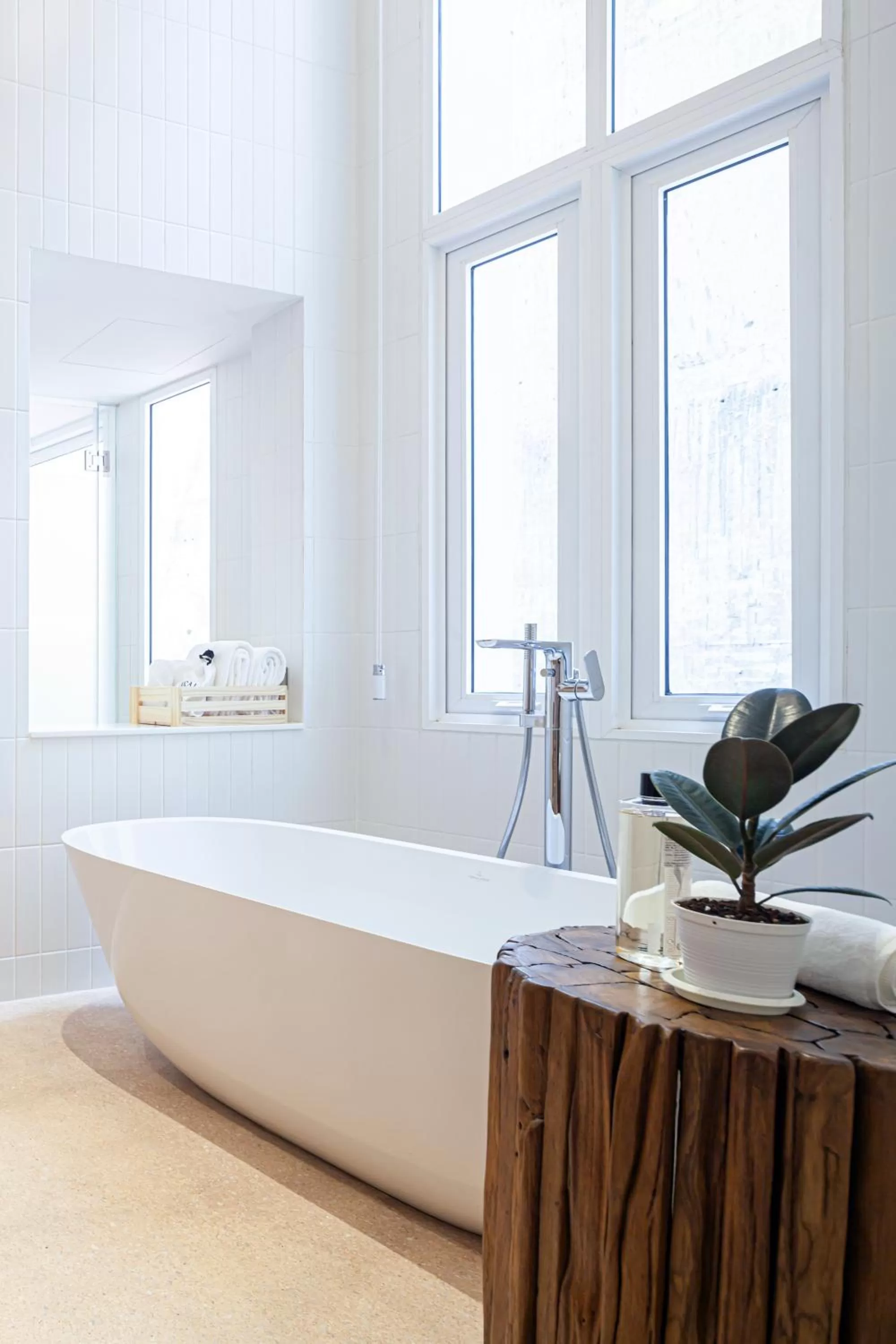 Bath in Bonsai Hotel Bangkok