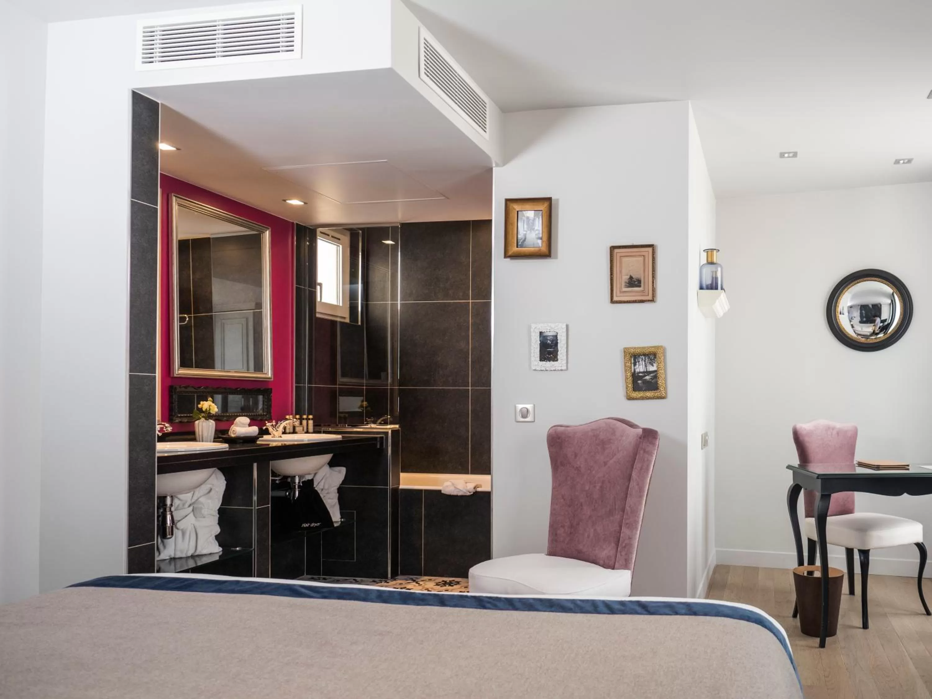 Bathroom in Hotel Taylor