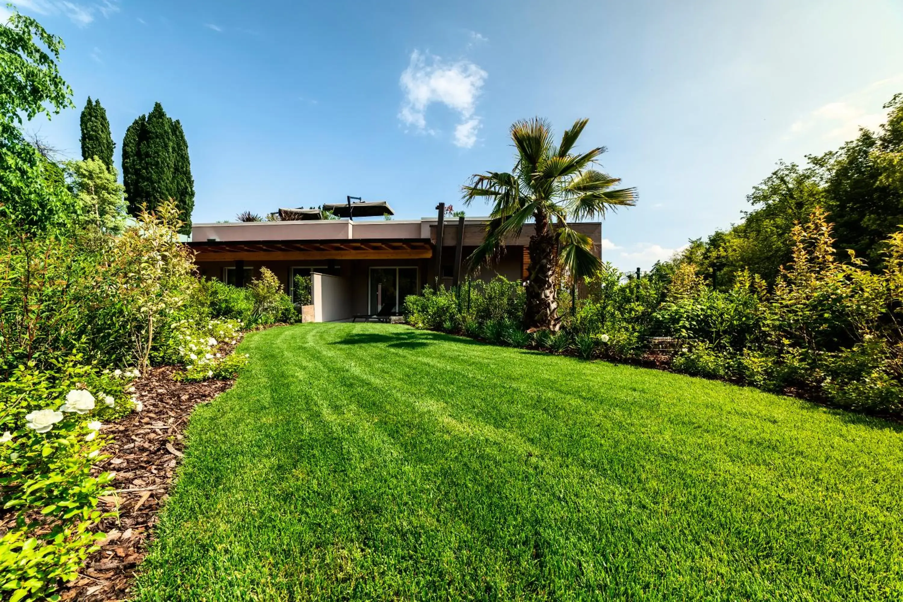 Patio, Garden in Lamasu RioVerde - Lago di Garda