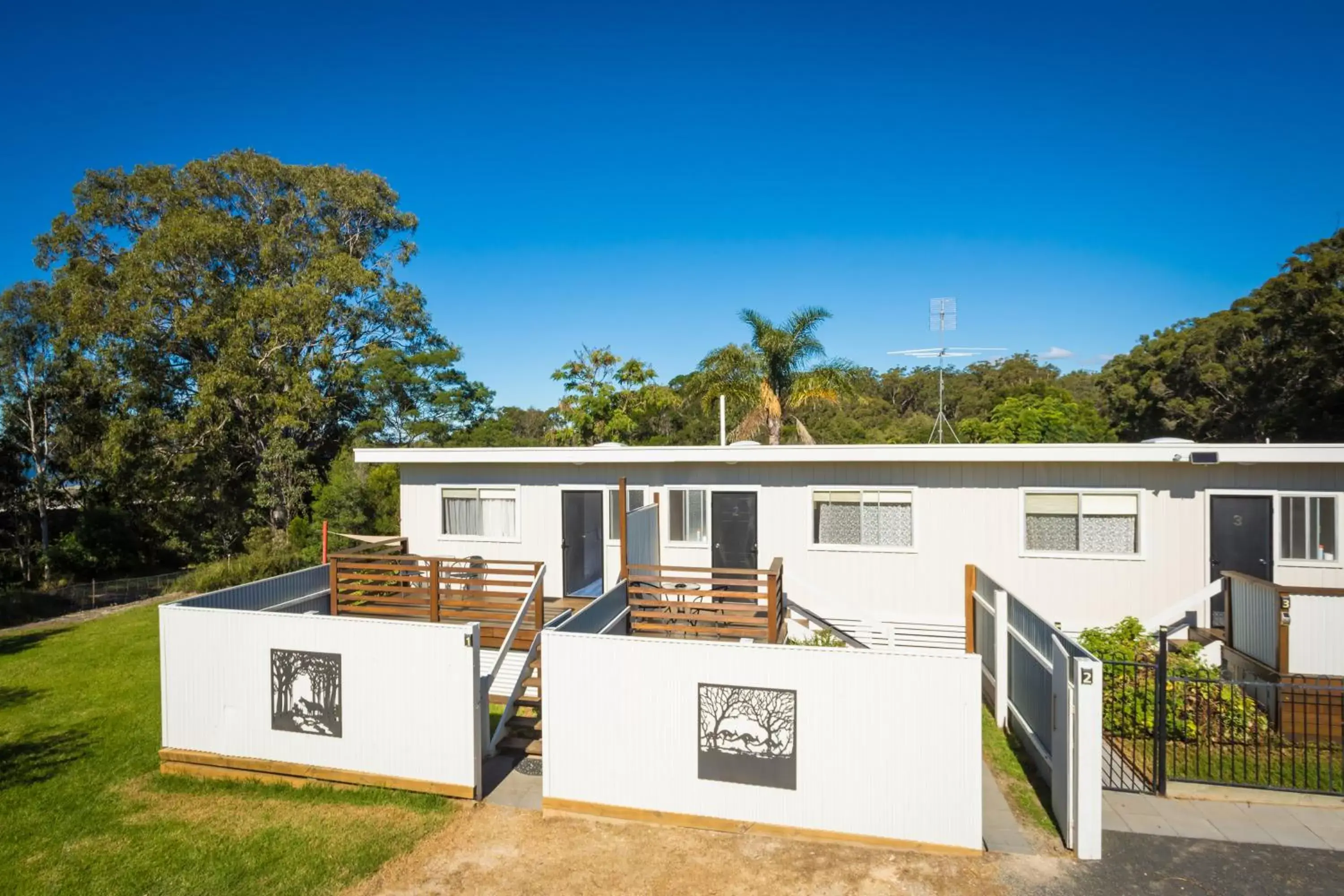 Property Building in Top of the Lake Holiday Units