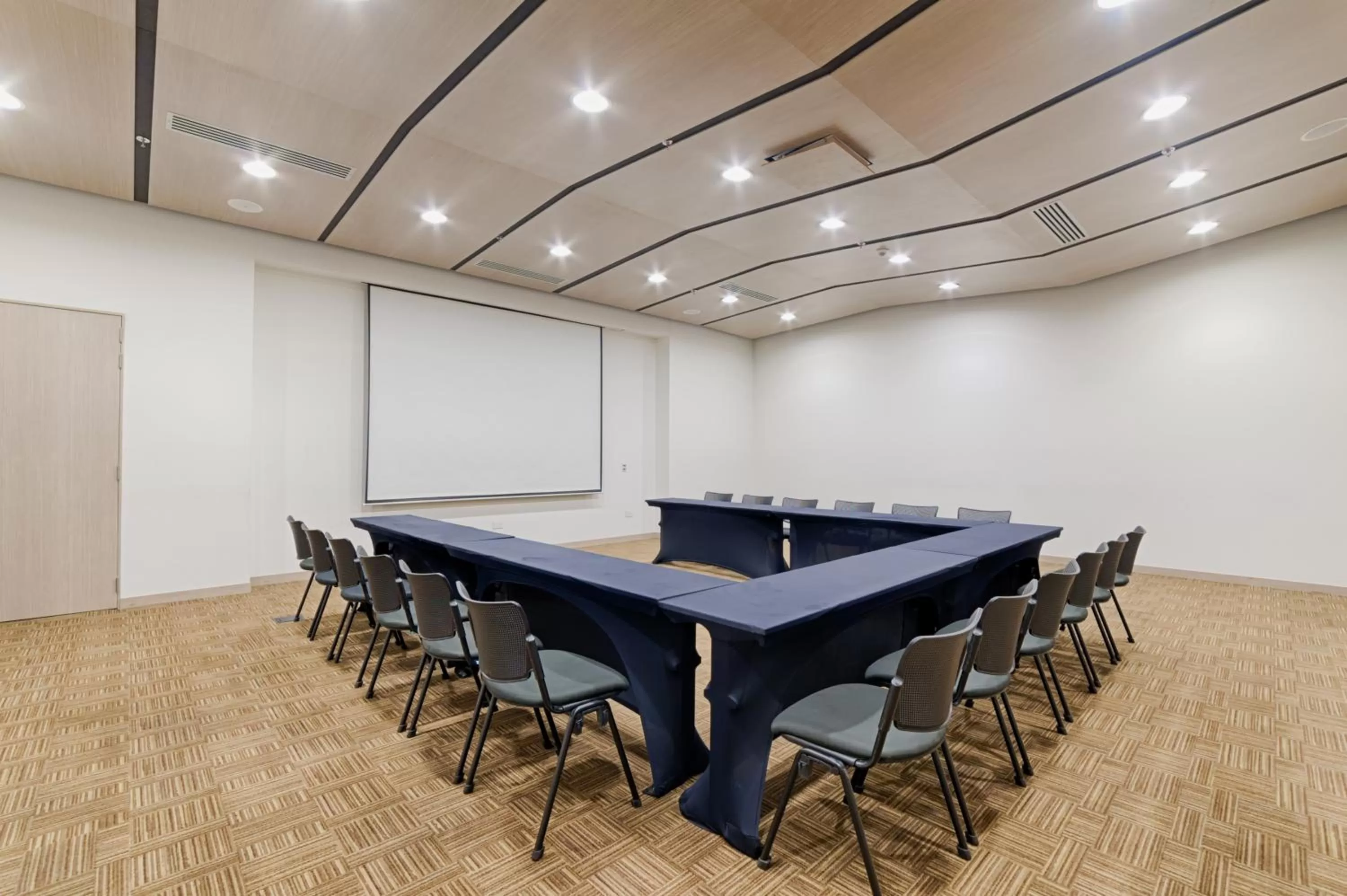 Meeting/conference room in Hotel Mocawa Plaza Armenia