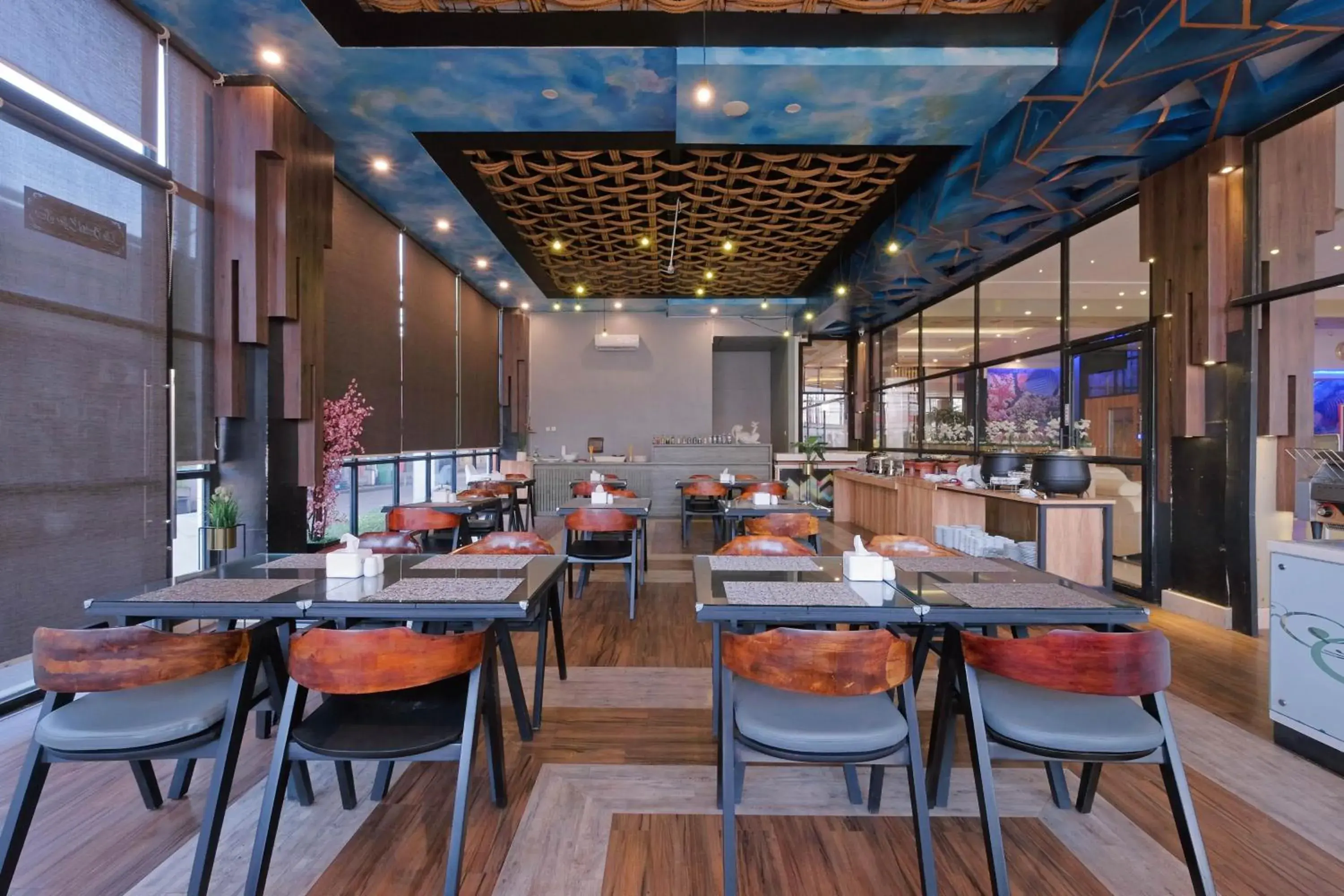 Restaurant/places to eat in Premiere Hotel Tegal Restaurant/places to eat in Premiere Hotel Tegal