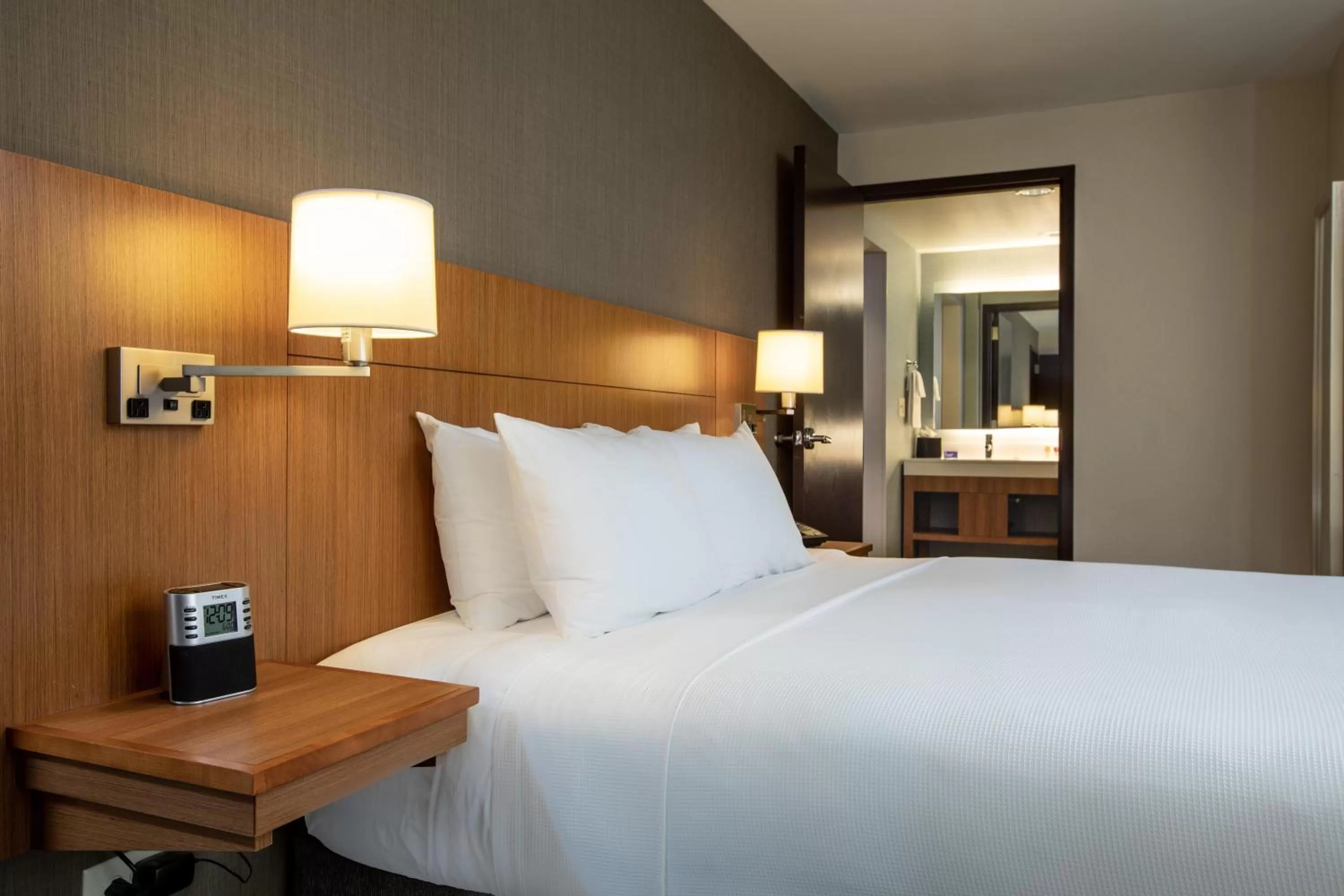 Bedroom, Bed in Hyatt Place Charlottesville