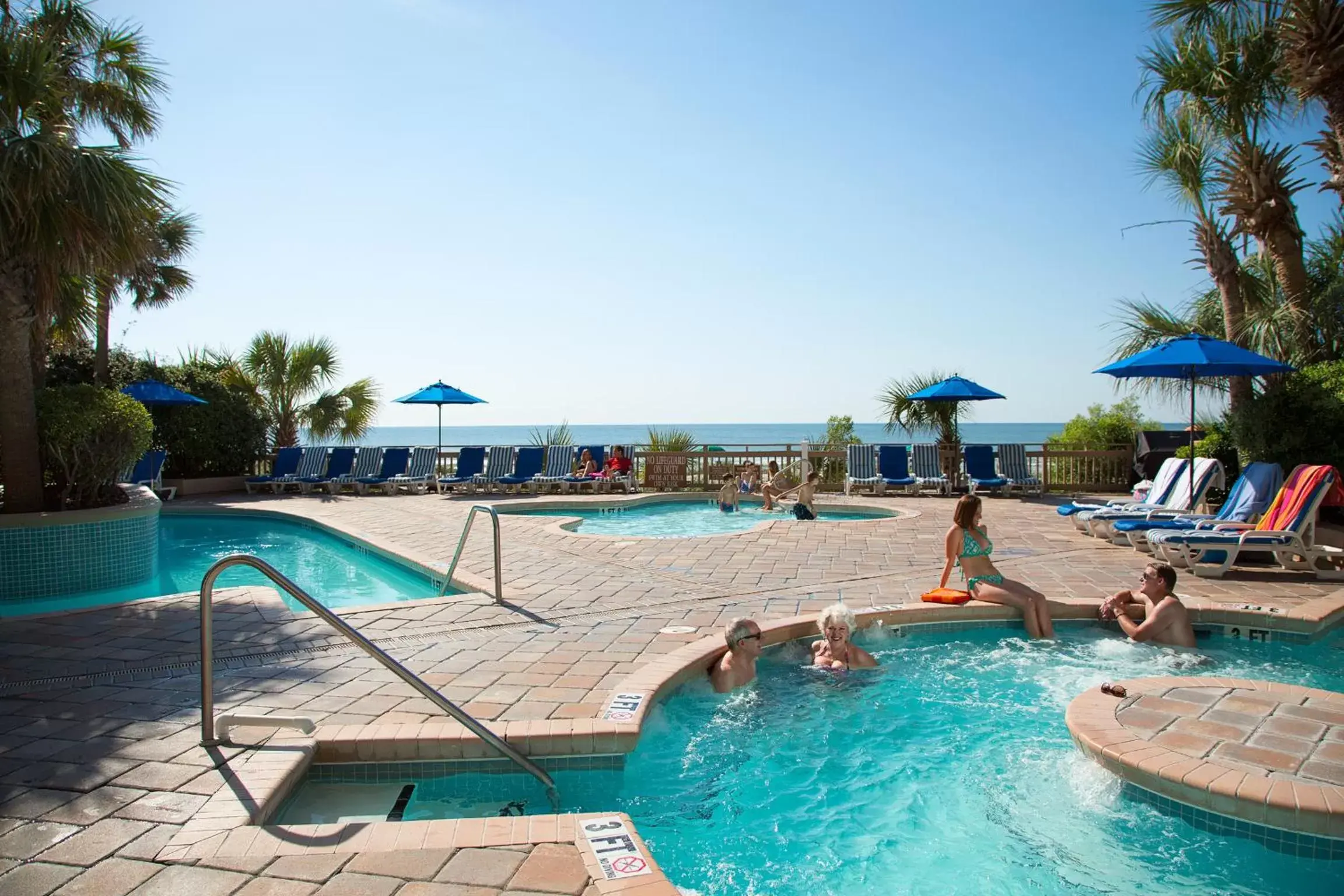 Swimming Pool in Coral Beach Resort