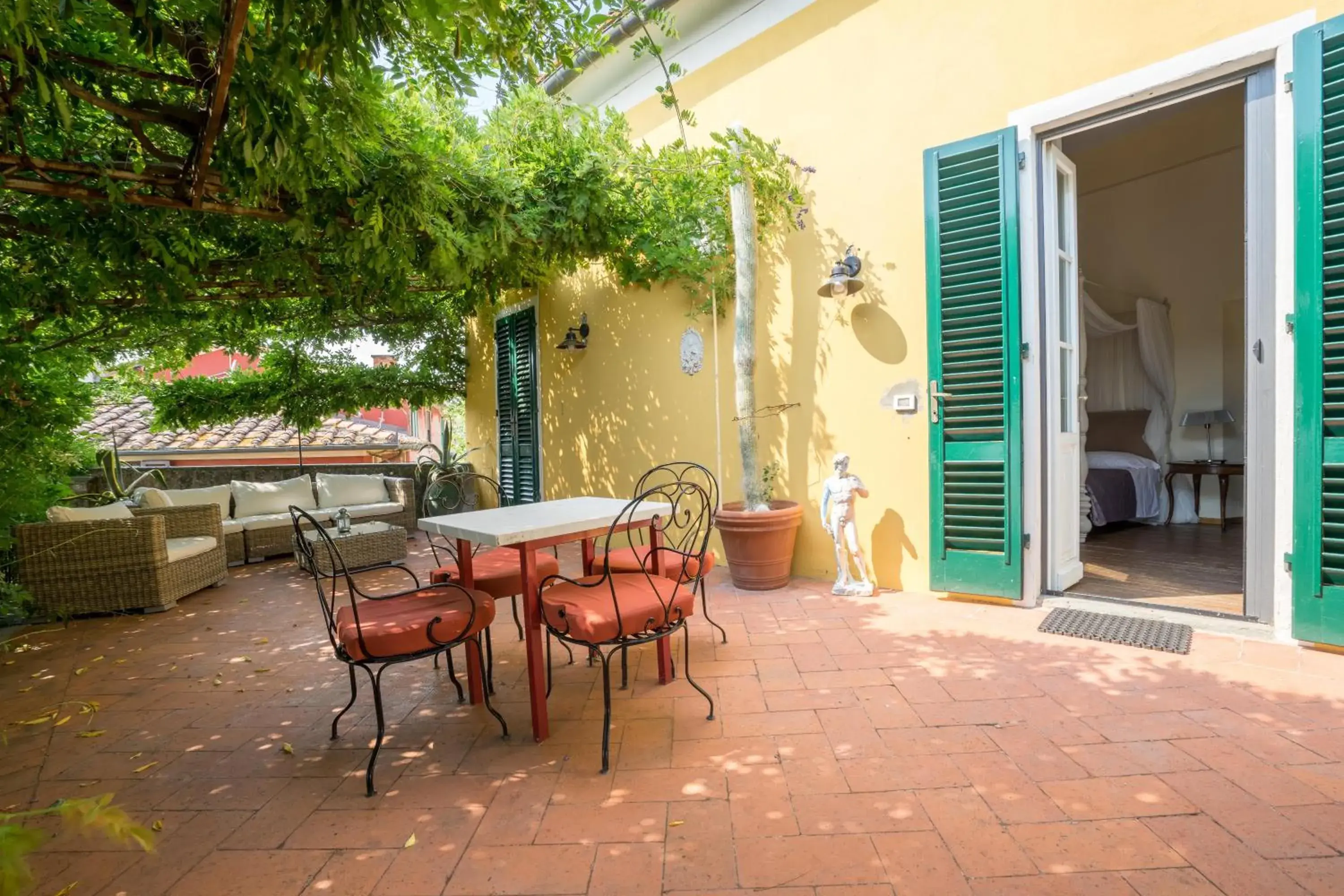 Balcony/Terrace in Hotel Villa Sermolli