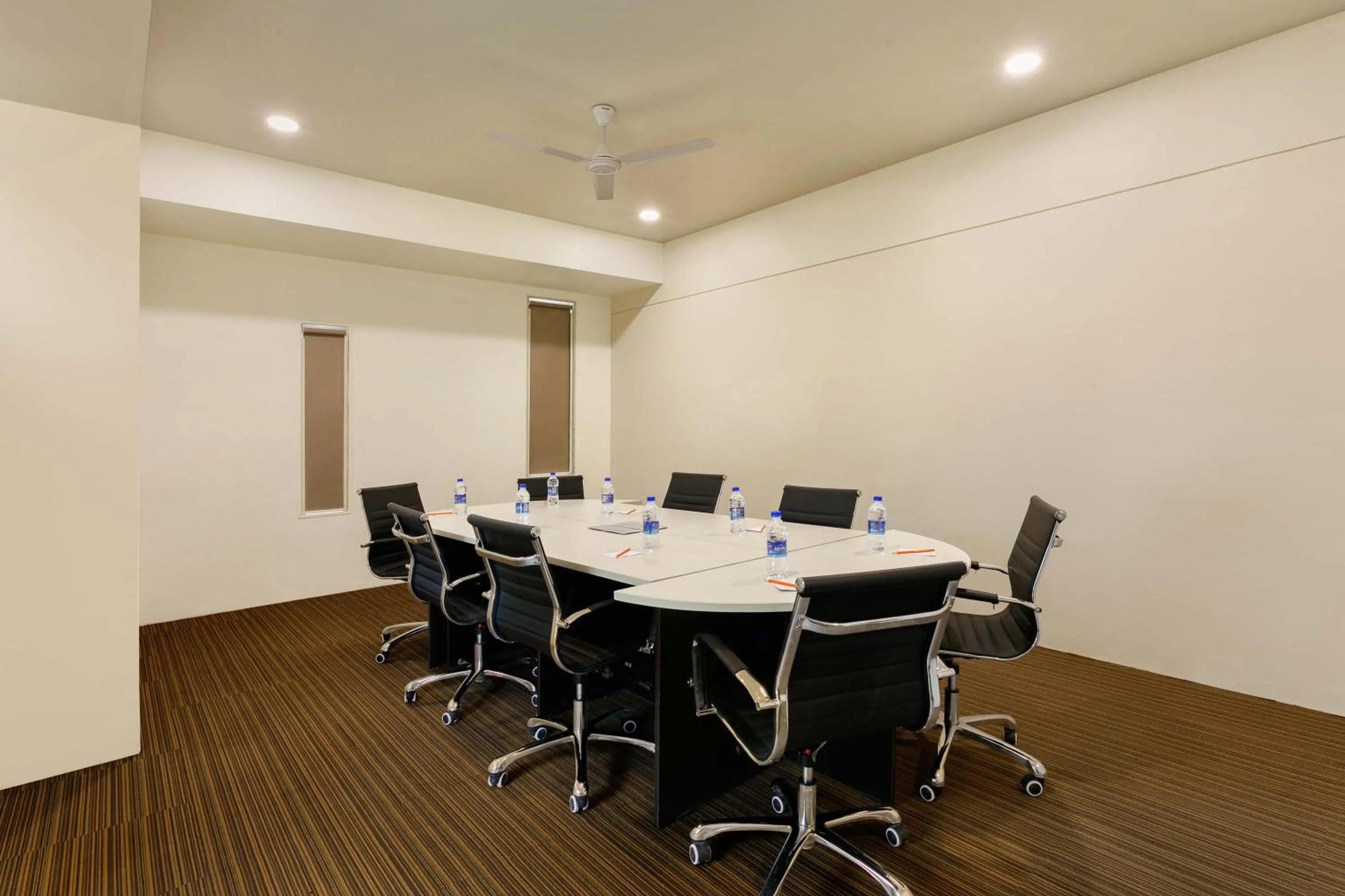Business facilities in Ginger Aurangabad