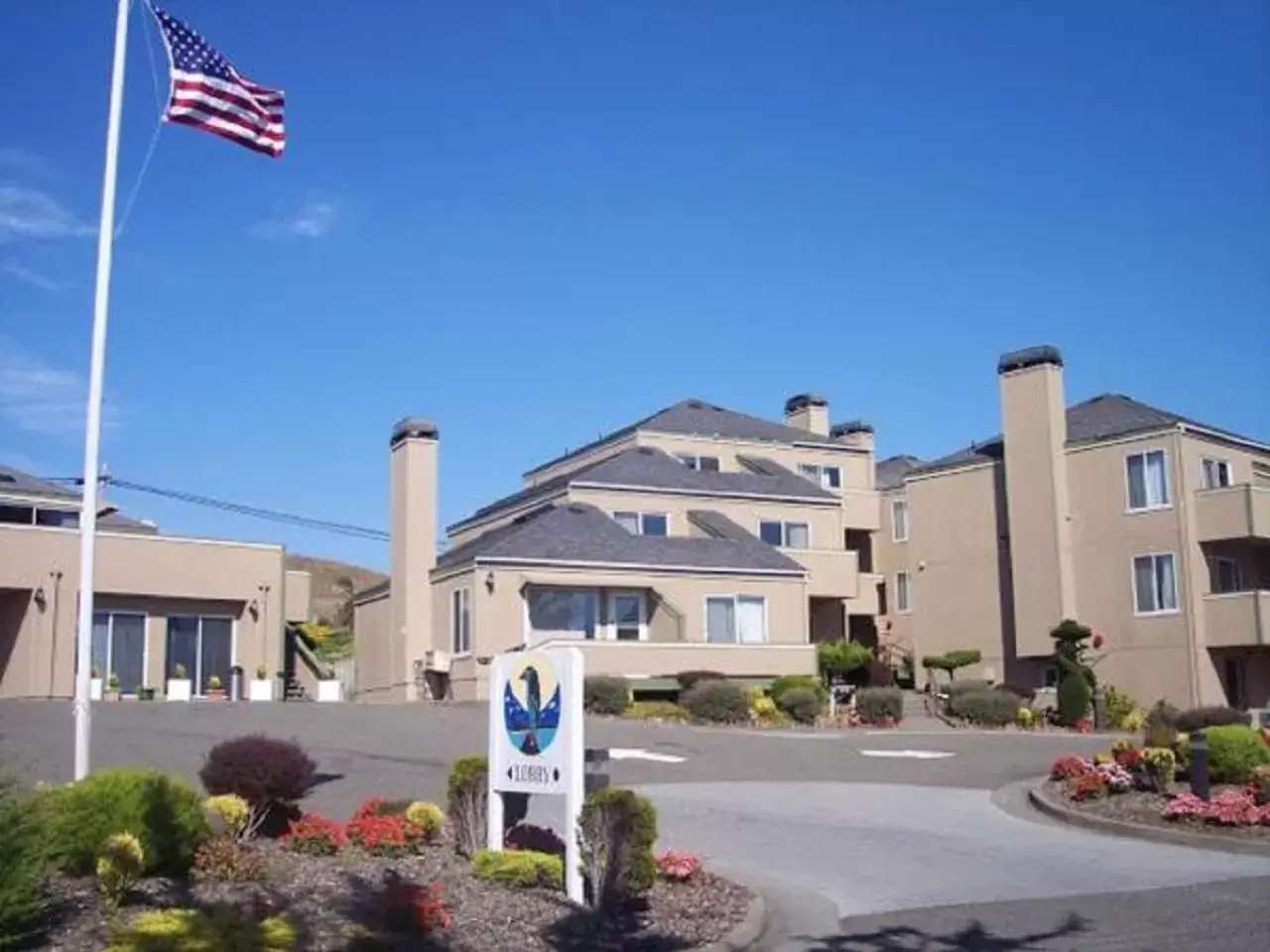 Facade/entrance, Property Building in Bodega Coast Inn and Suites