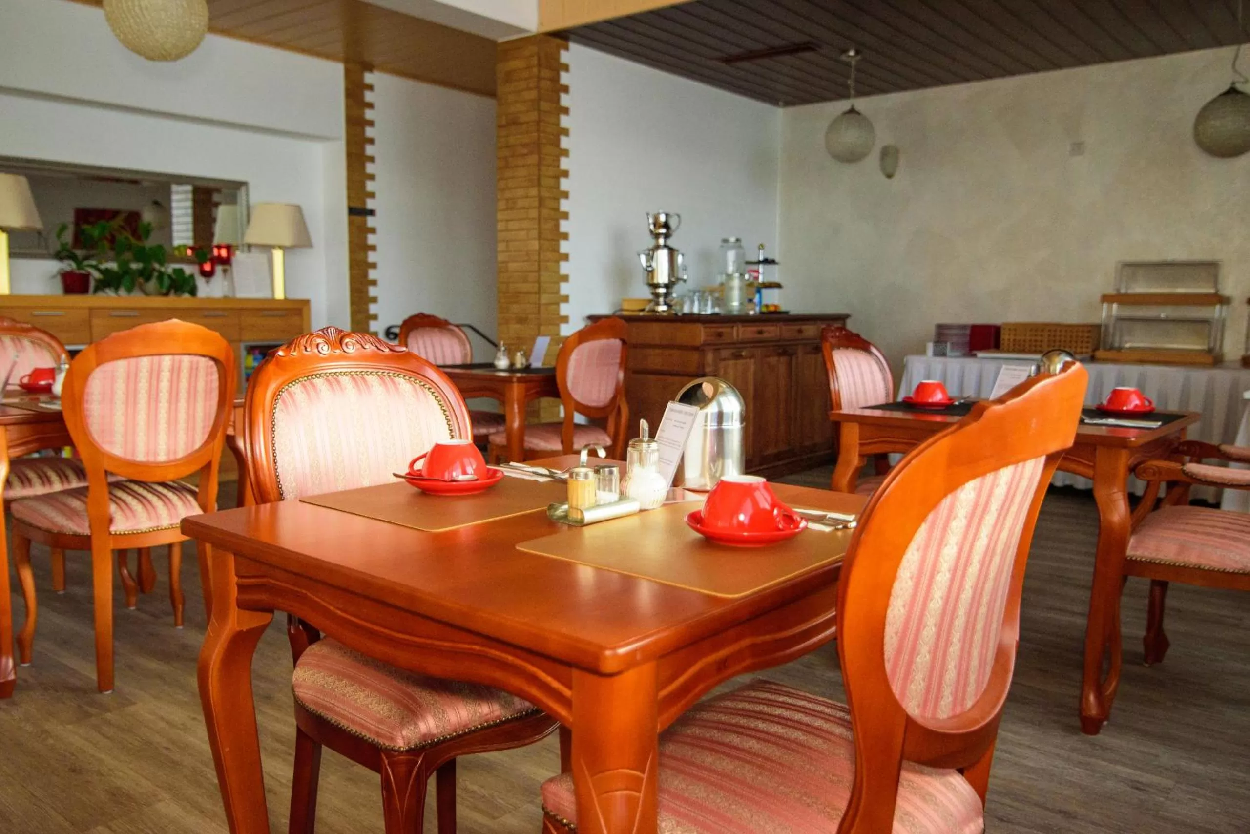 Breakfast in Hotel Bohn