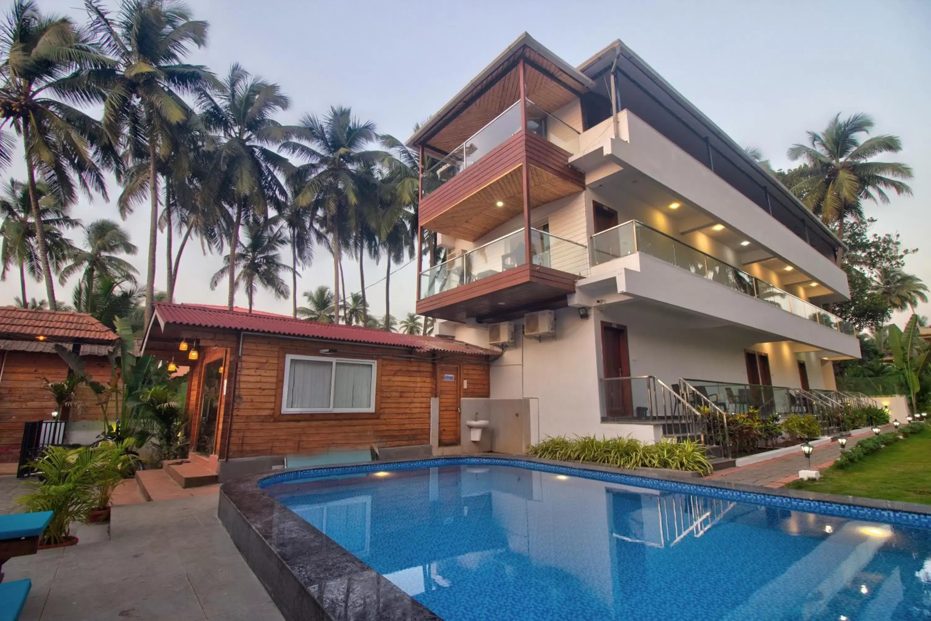 Property building in Oceano Beach Resort Property building in Oceano Beach Resort