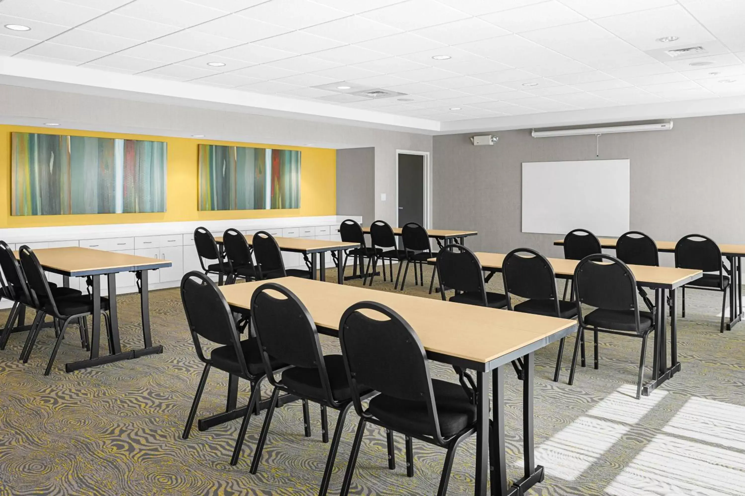 Meeting/conference room in Courtyard by Marriott Charleston Summerville