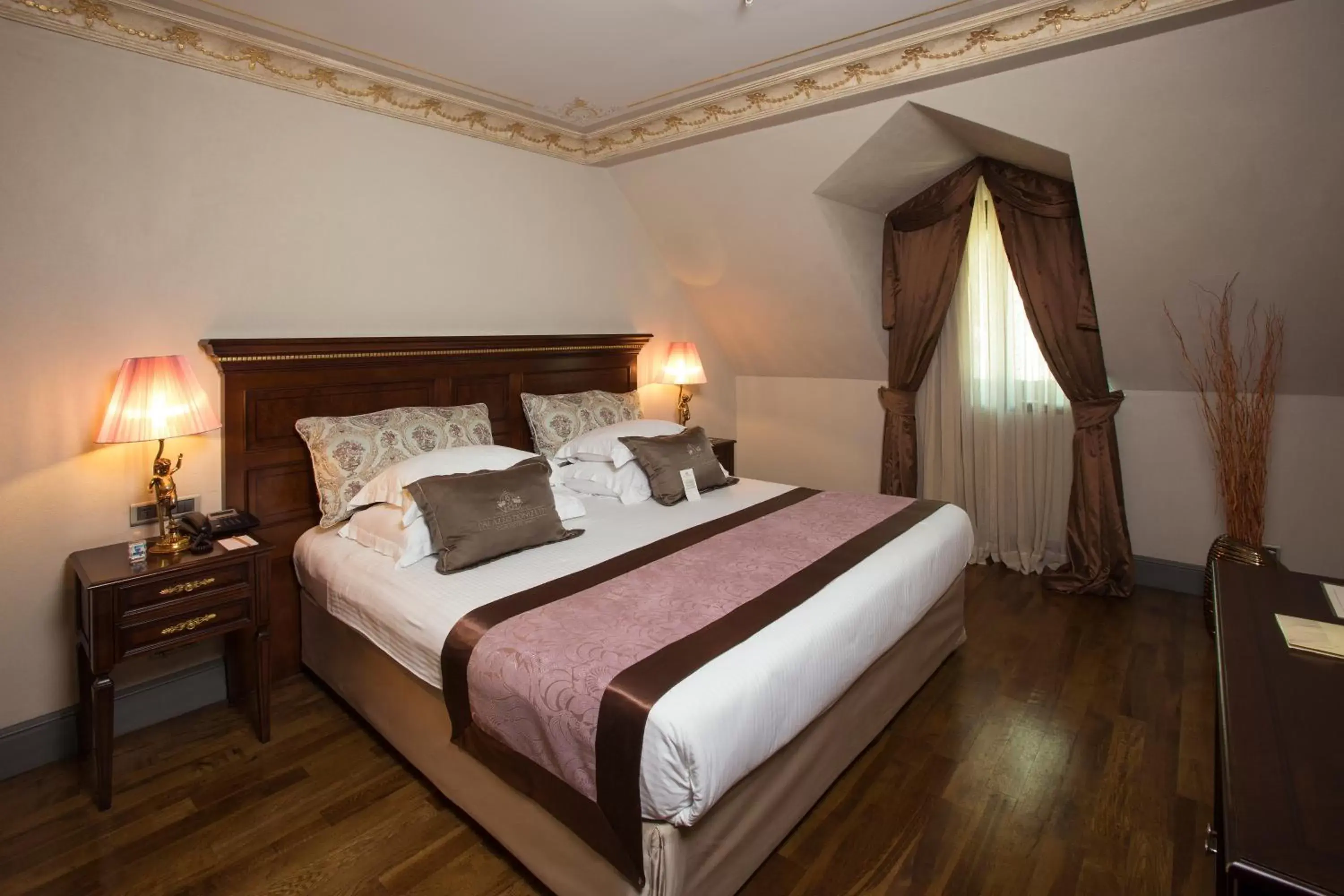 Bedroom in Palazzo Donizetti Hotel - Special Class