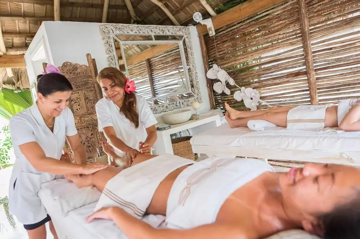 Massage in Mahona Boutique Hotel