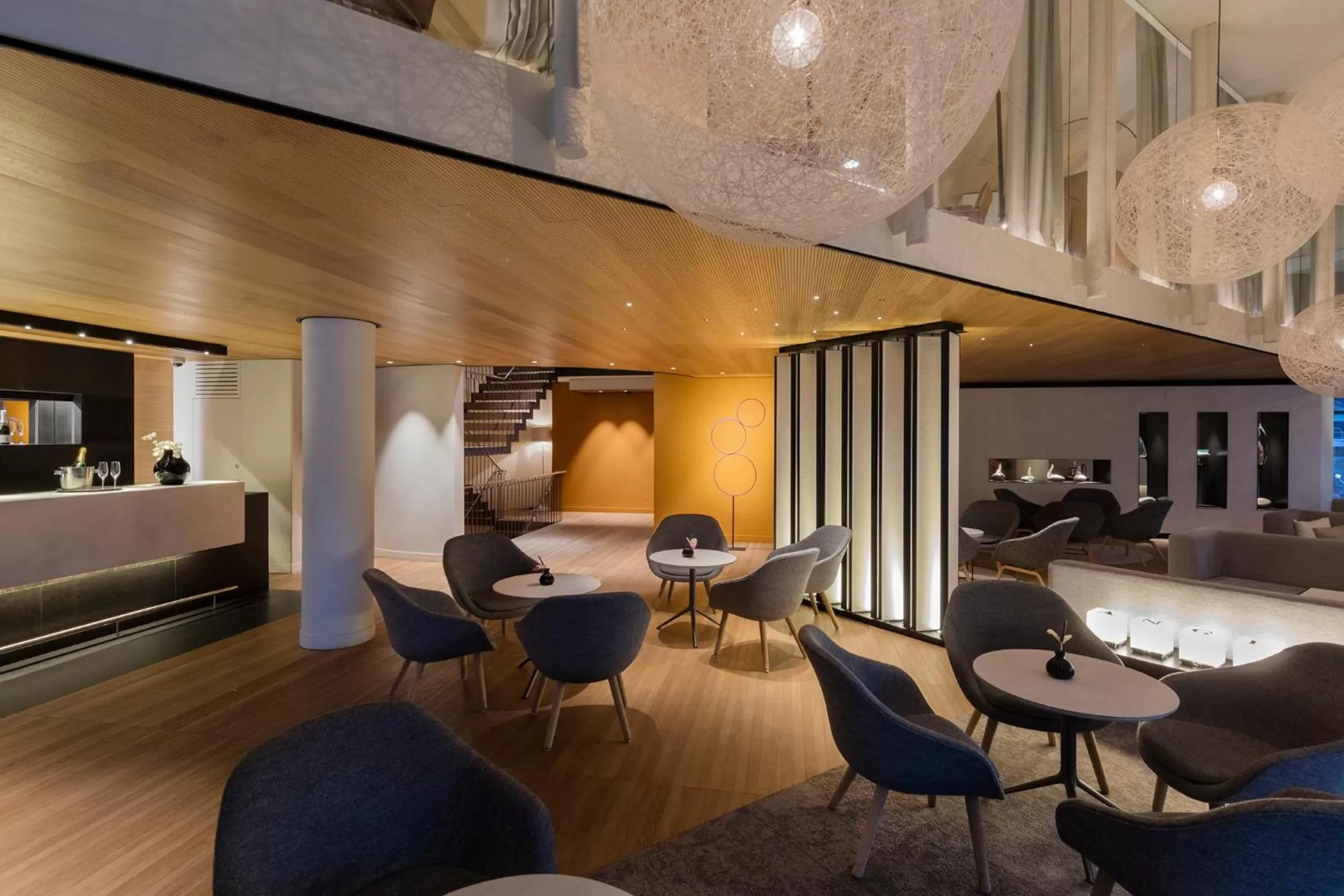 Lobby or reception in Cram Hotel