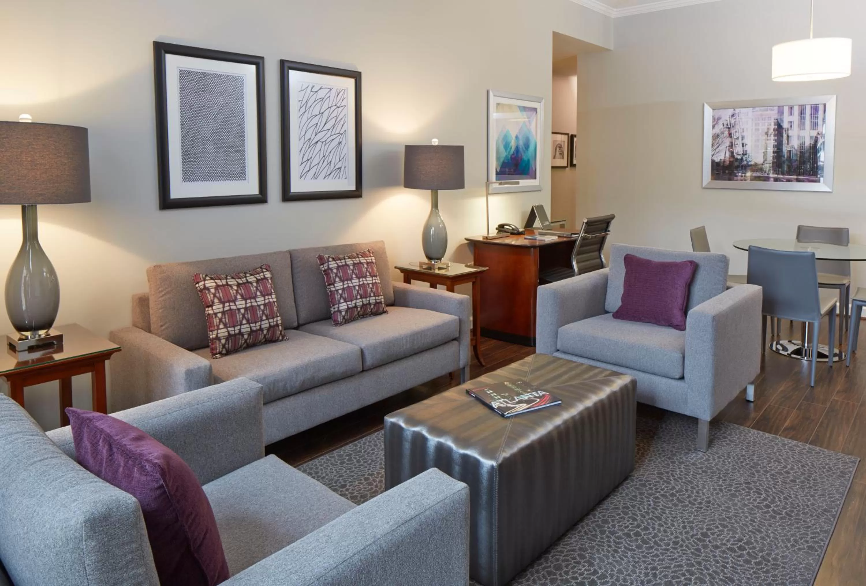 Seating area in The Georgian Terrace