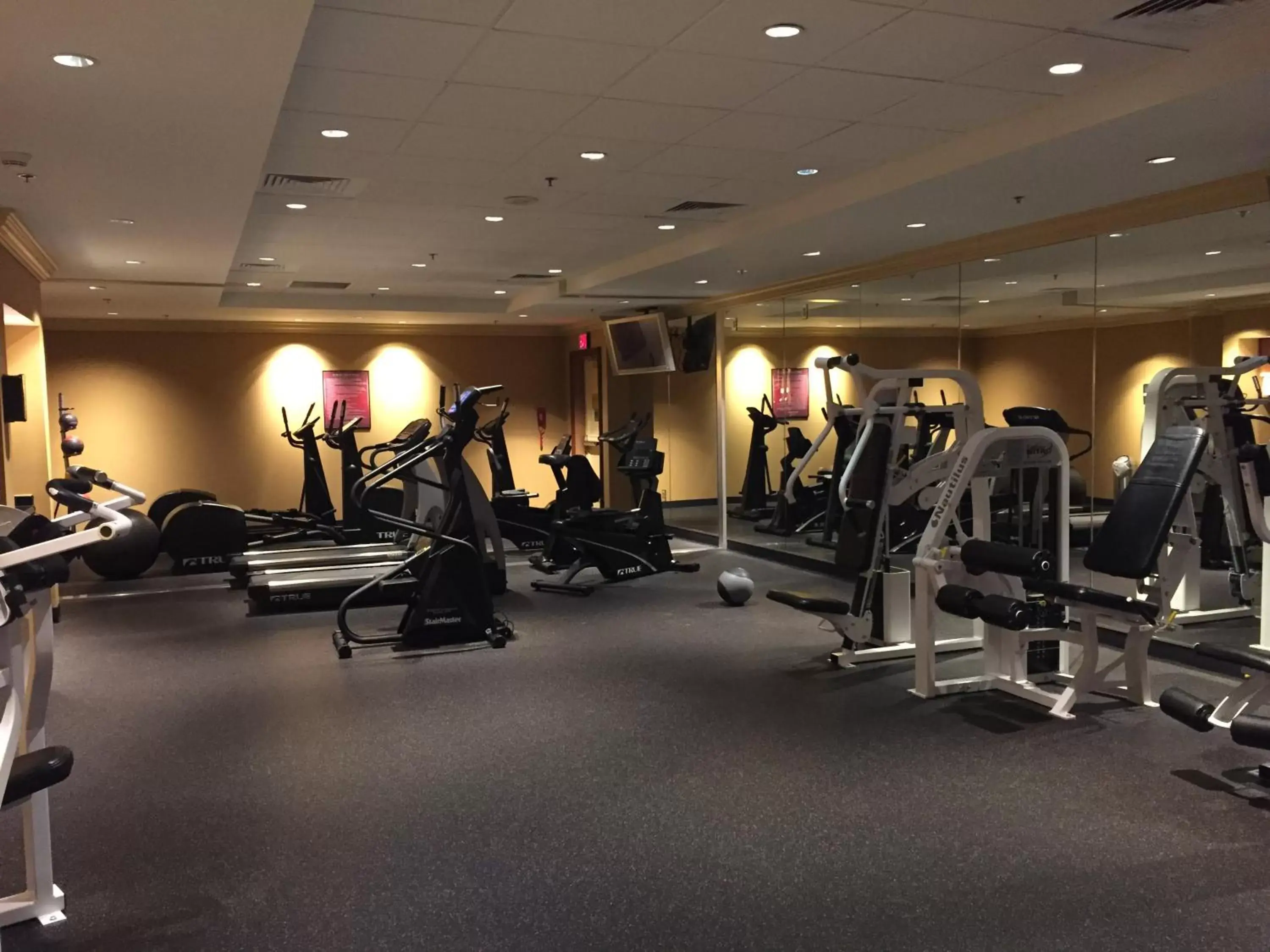 Fitness centre/facilities, Fitness Center/Facilities in Hollywood Casino St. Louis
