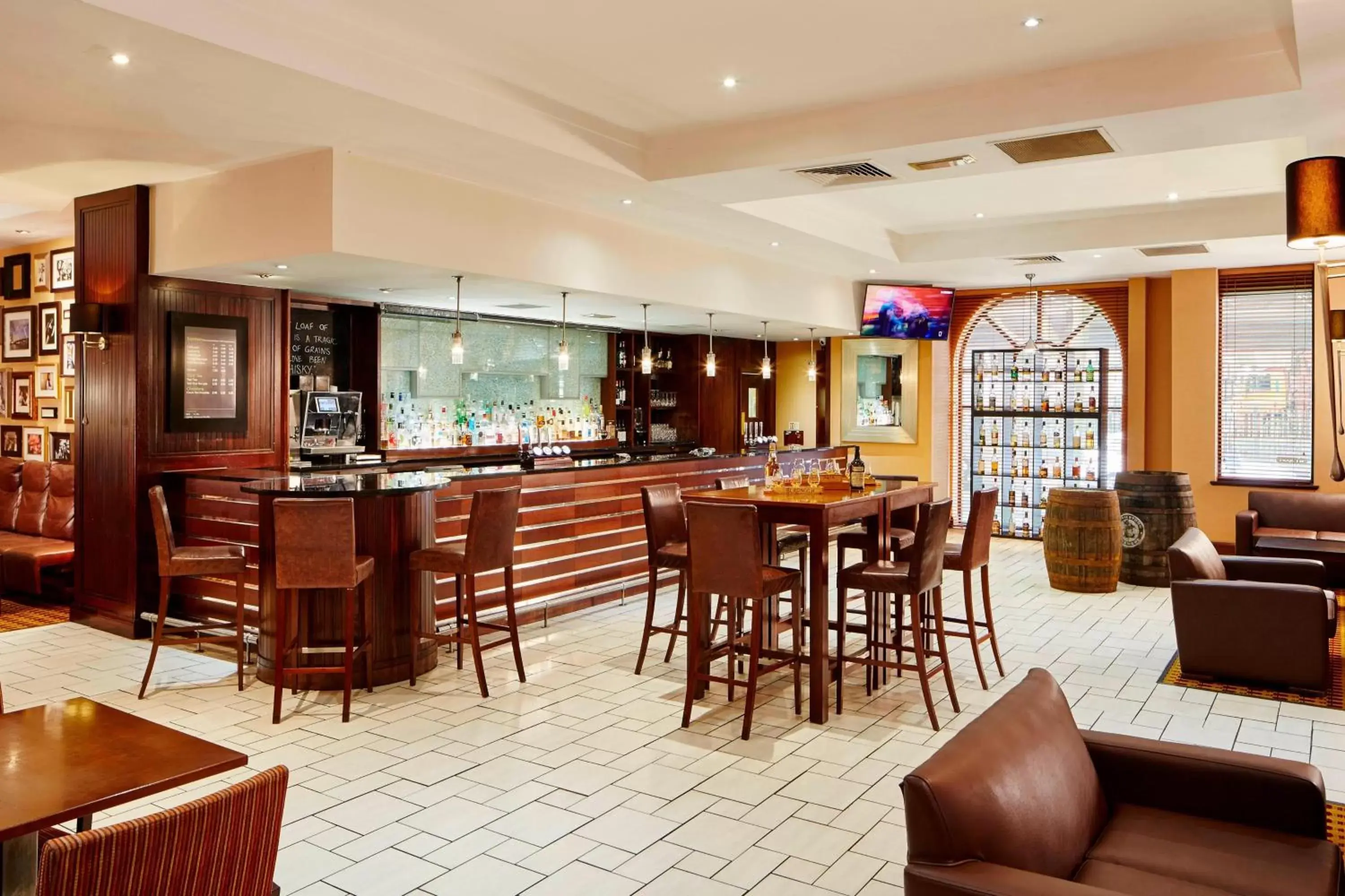 Lounge or bar, Lounge/Bar in Glasgow Marriott Hotel
