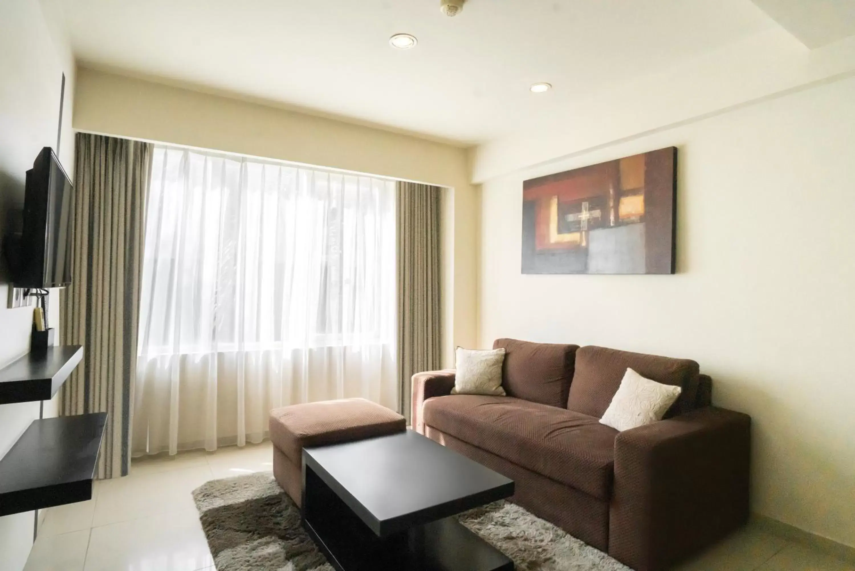 Deluxe Room in Aston Denpasar Hotel & Convention Deluxe Room in Aston Denpasar Hotel & Convention