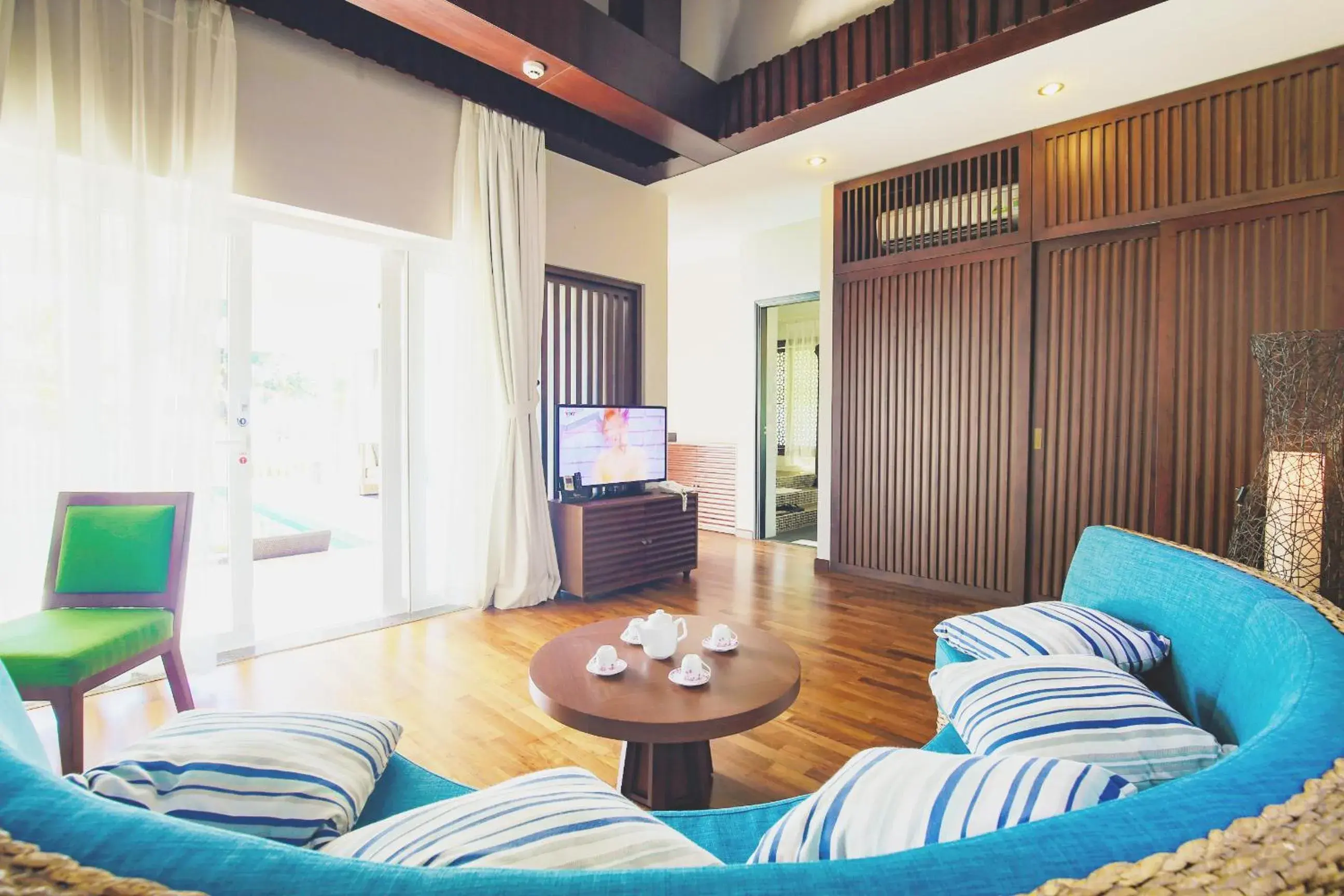 Communal lounge/ TV room, Seating Area in Mercury Phu Quoc Resort & Villas