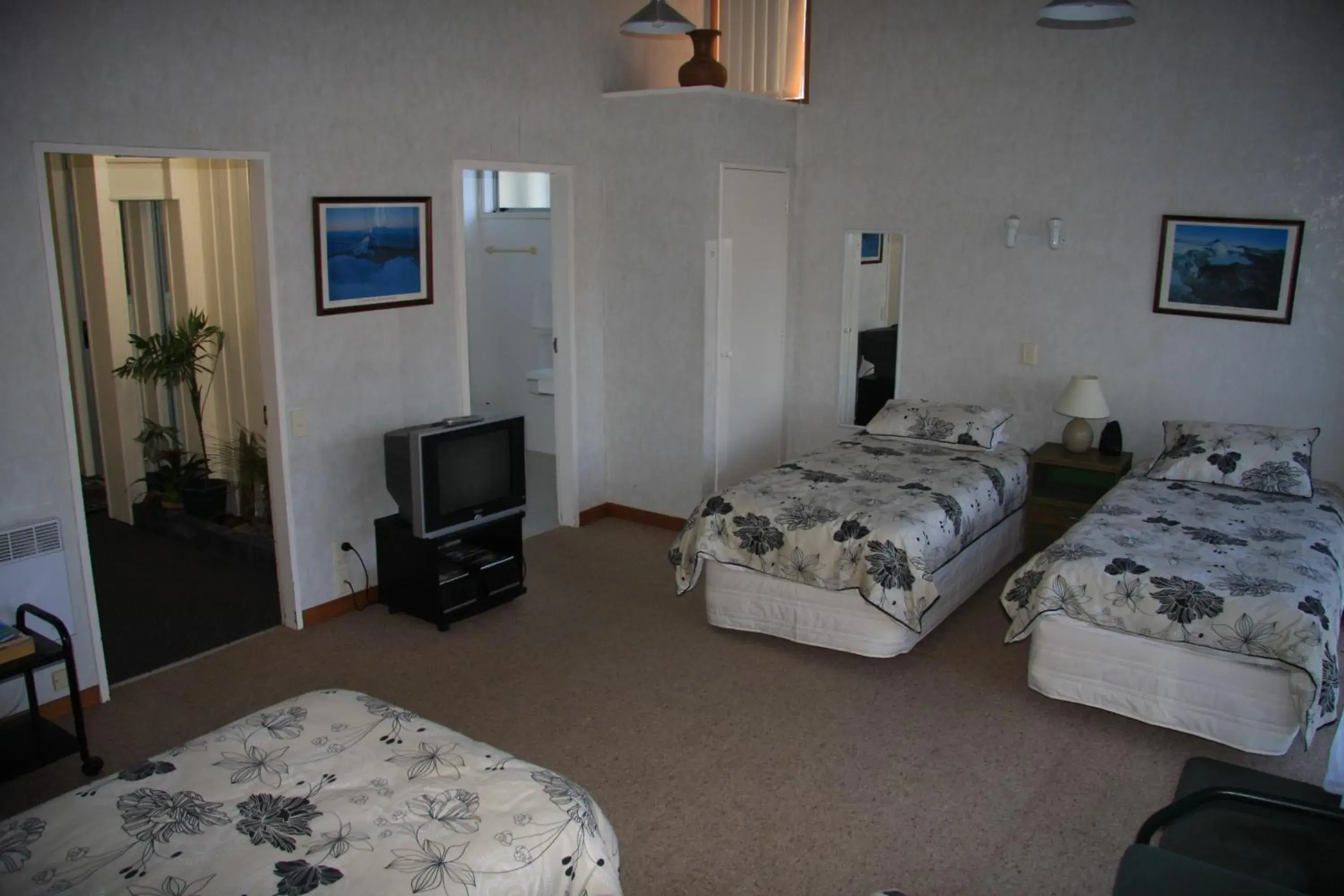 Bedroom, Bed in Kuirau Park Motor Lodge