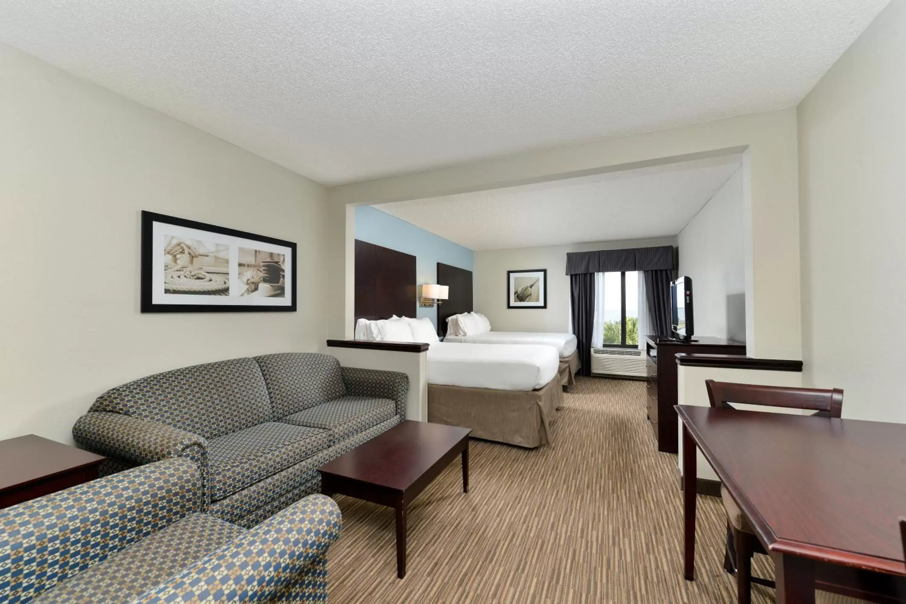 Photo of the whole room in Holiday Inn Express Hotel & Suites Tampa-Rocky Point Island, an IHG Hotel