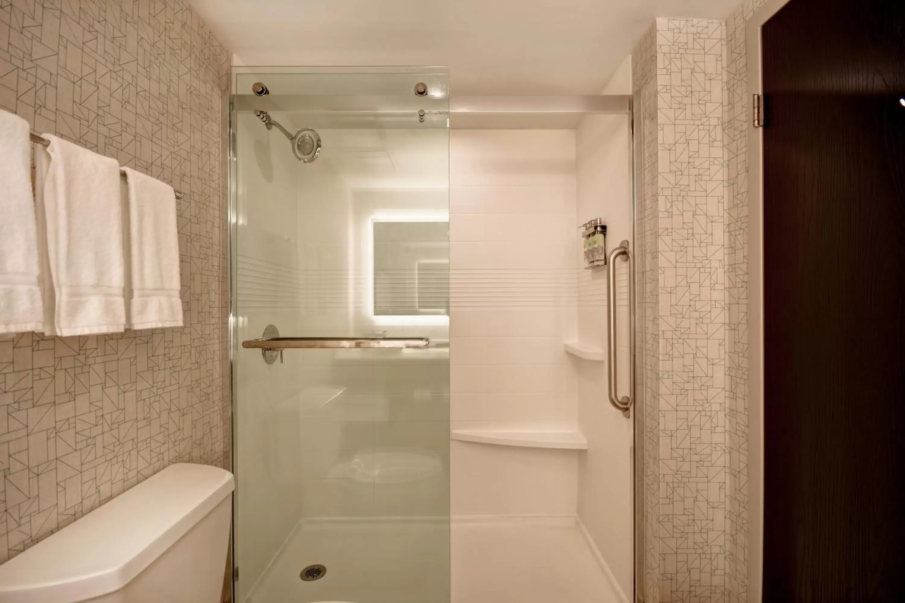 Bathroom in Holiday Inn Express & Suites Allentown-Dorney Park Area, an IHG Hotel