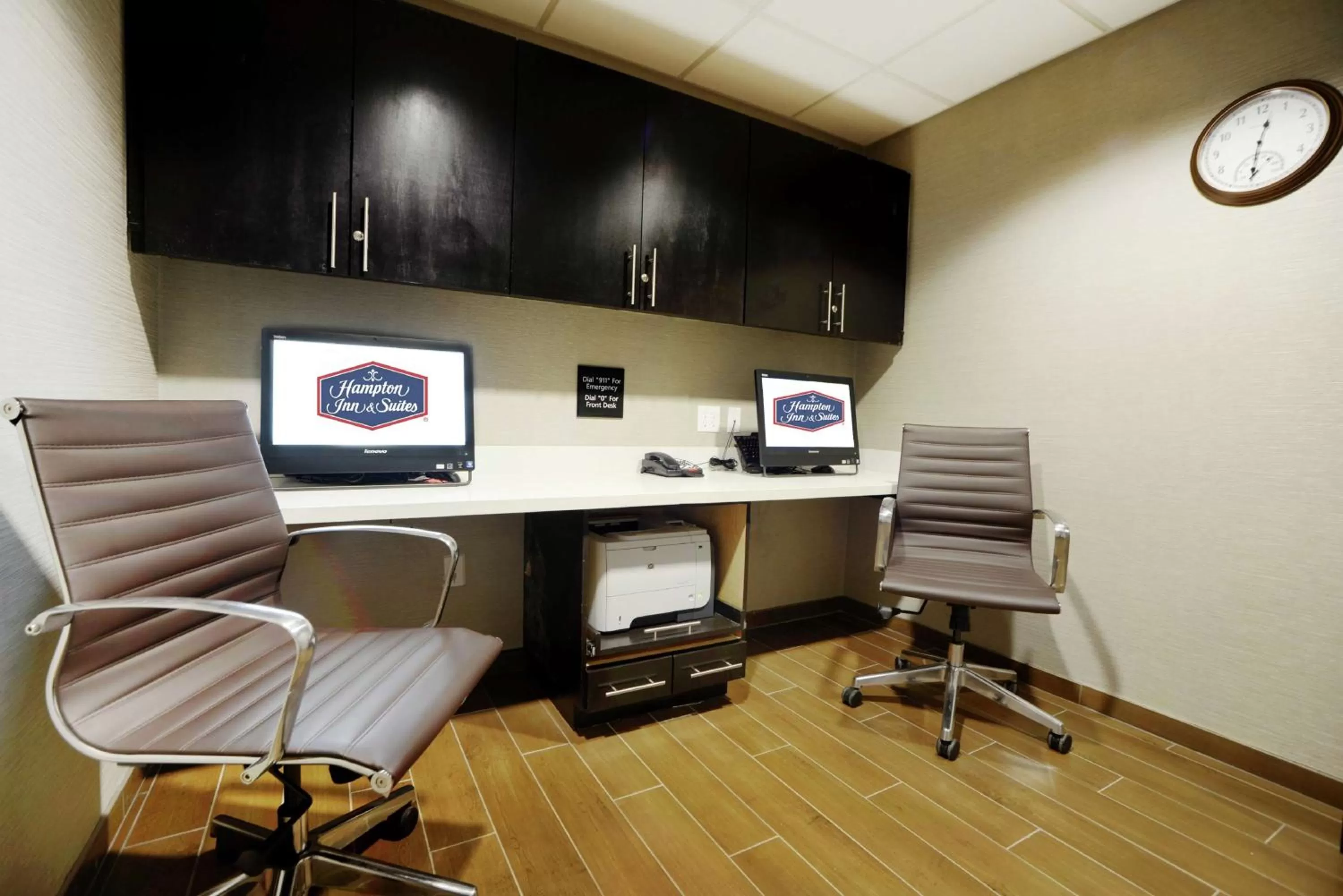 Business facilities in Hampton Inn & Suites Ponca City