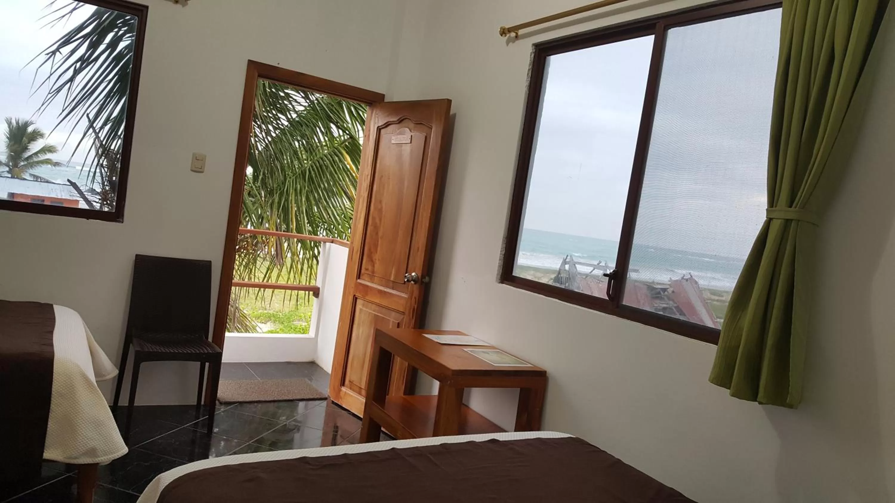 Photo of the whole room in Hotel La Jungla