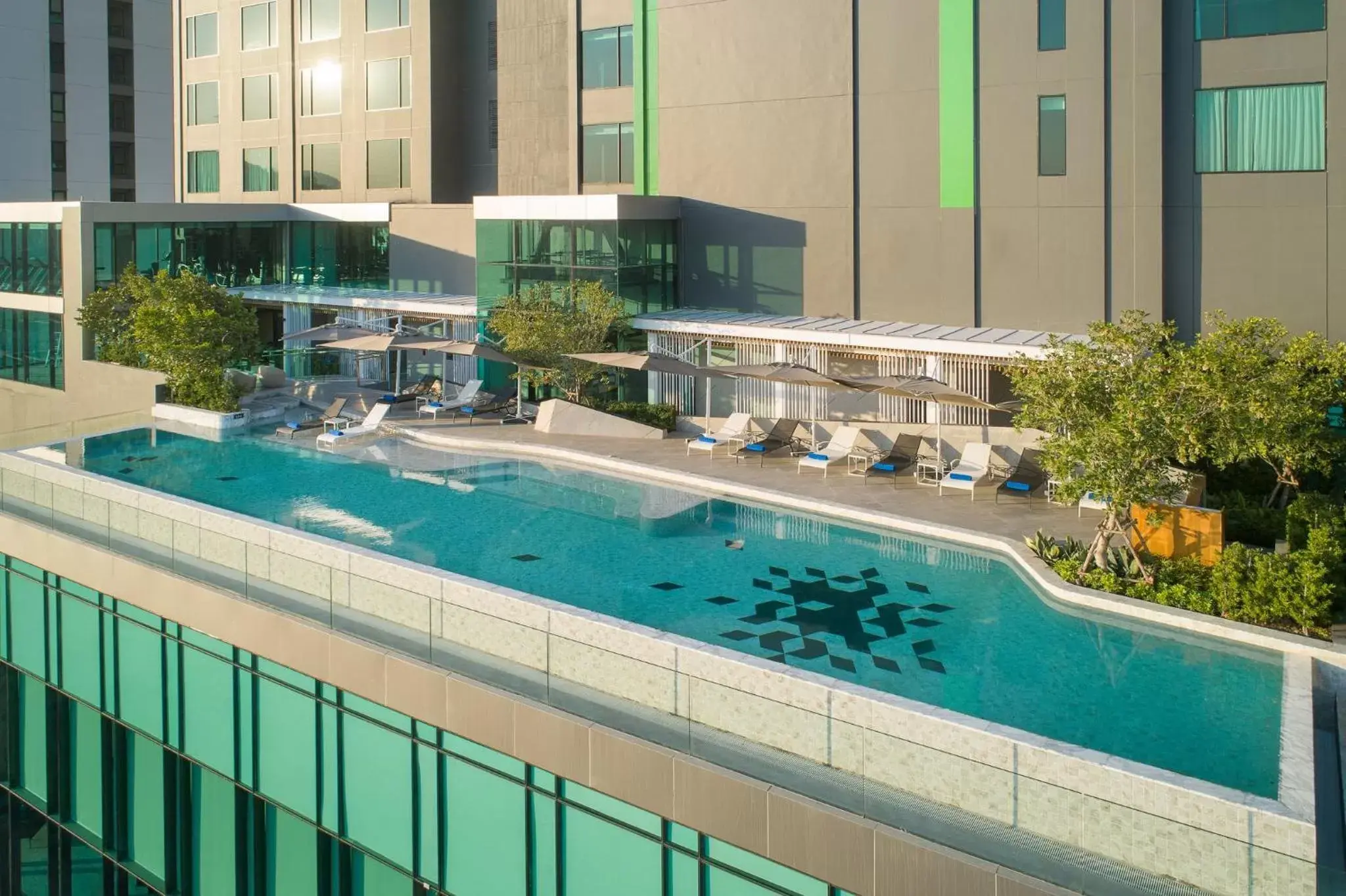 Swimming Pool in Holiday Inn & Suites Siracha Laemchabang, an IHG Hotel