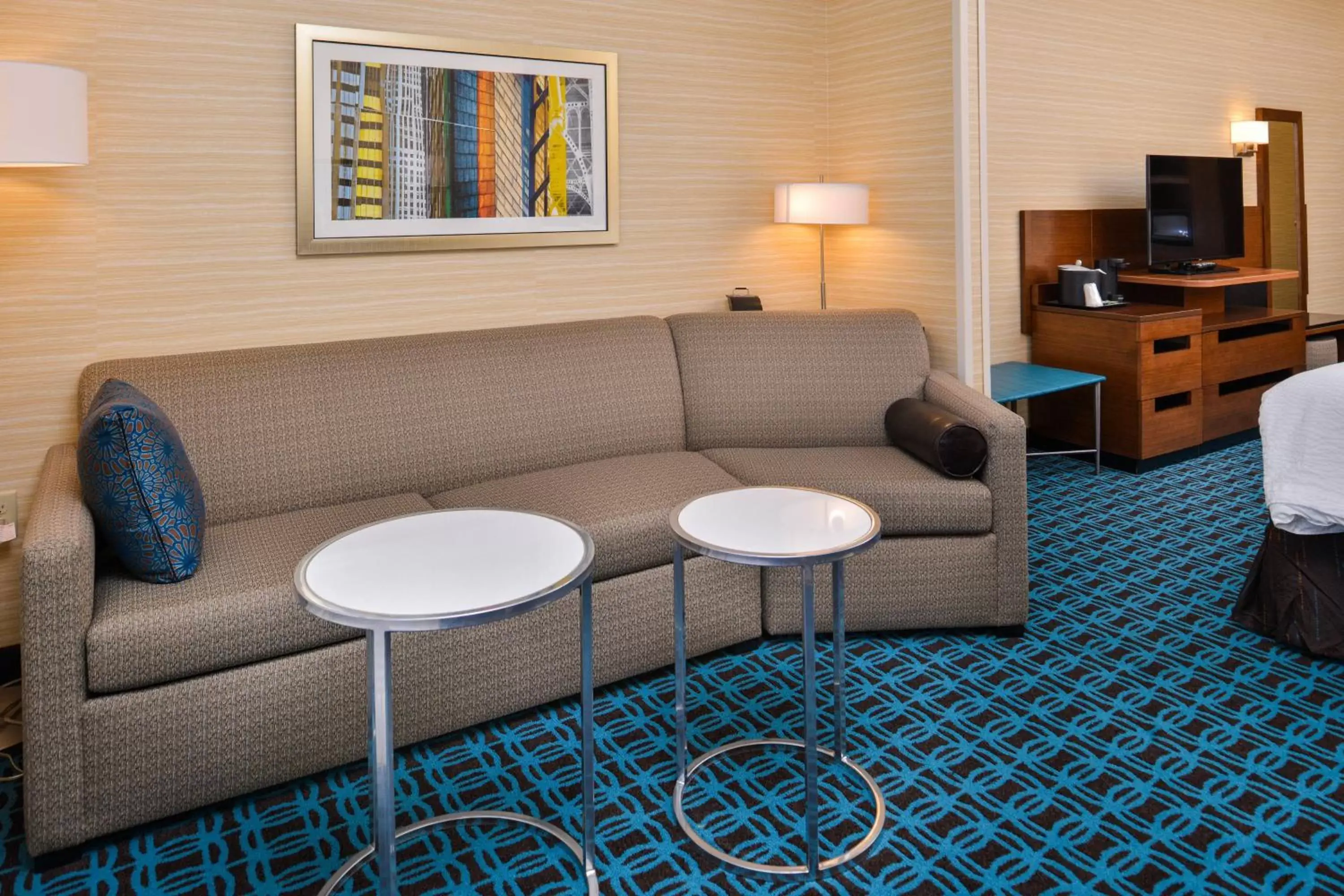 Living room, Seating Area in Fairfield Inn & Suites by Marriott Eugene East/Springfield