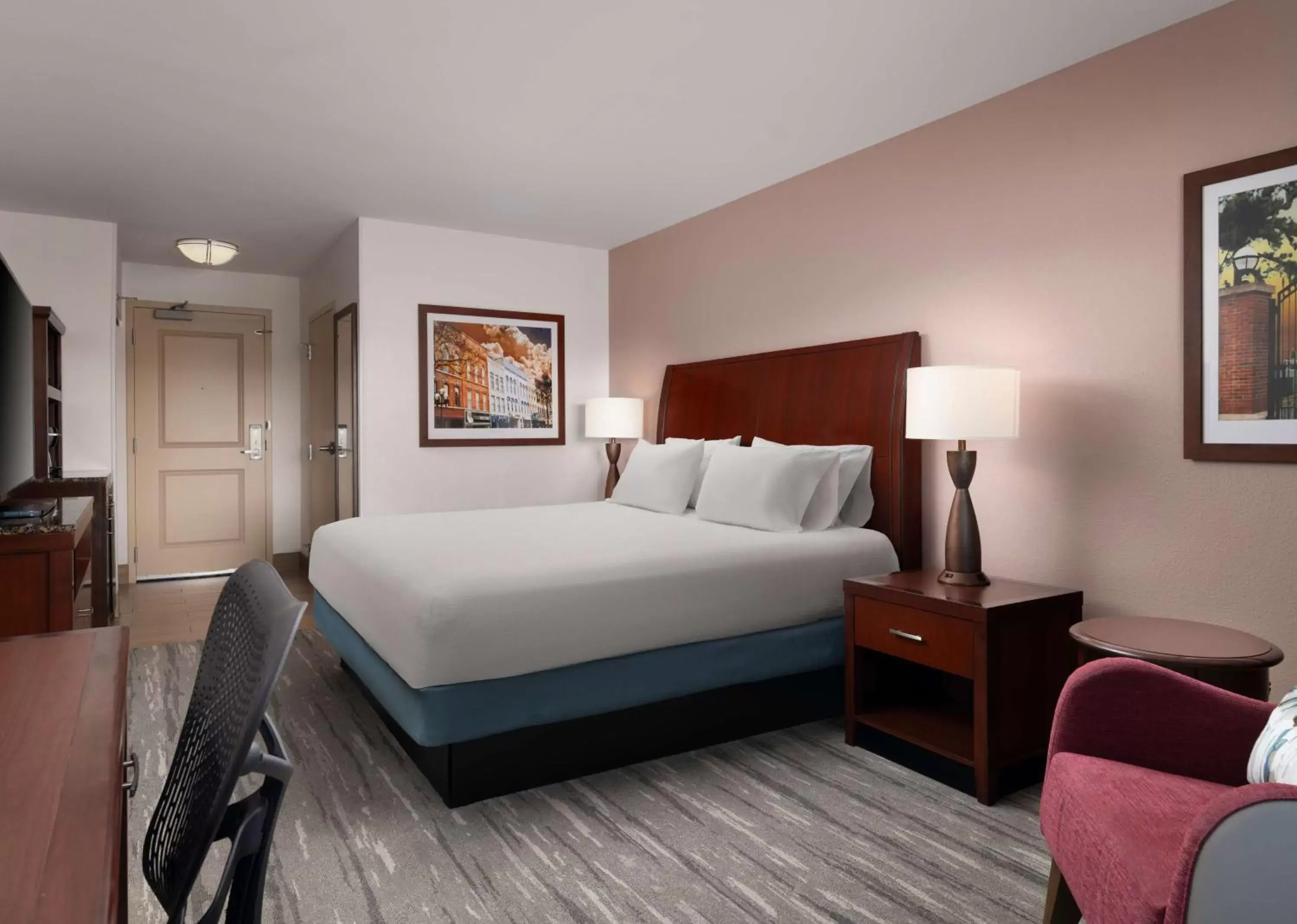 Bed in Hilton Garden Inn Ann Arbor Bed in Hilton Garden Inn Ann Arbor