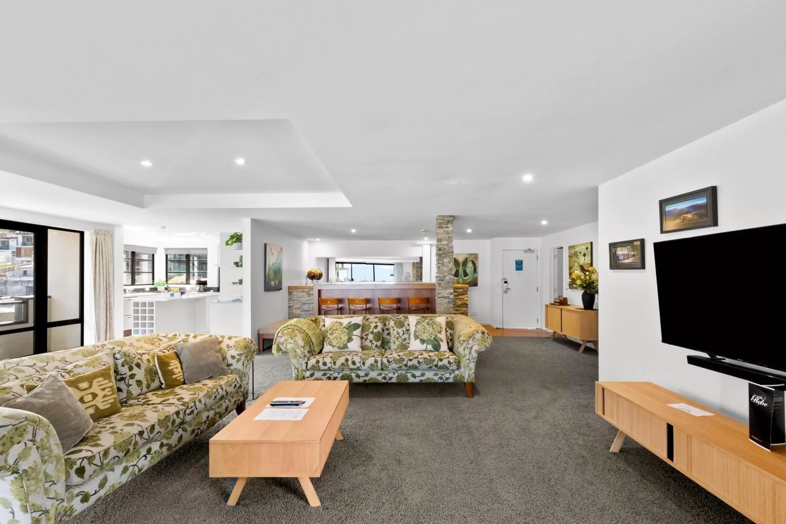 TV and multimedia, Seating Area in The Glebe Apartments