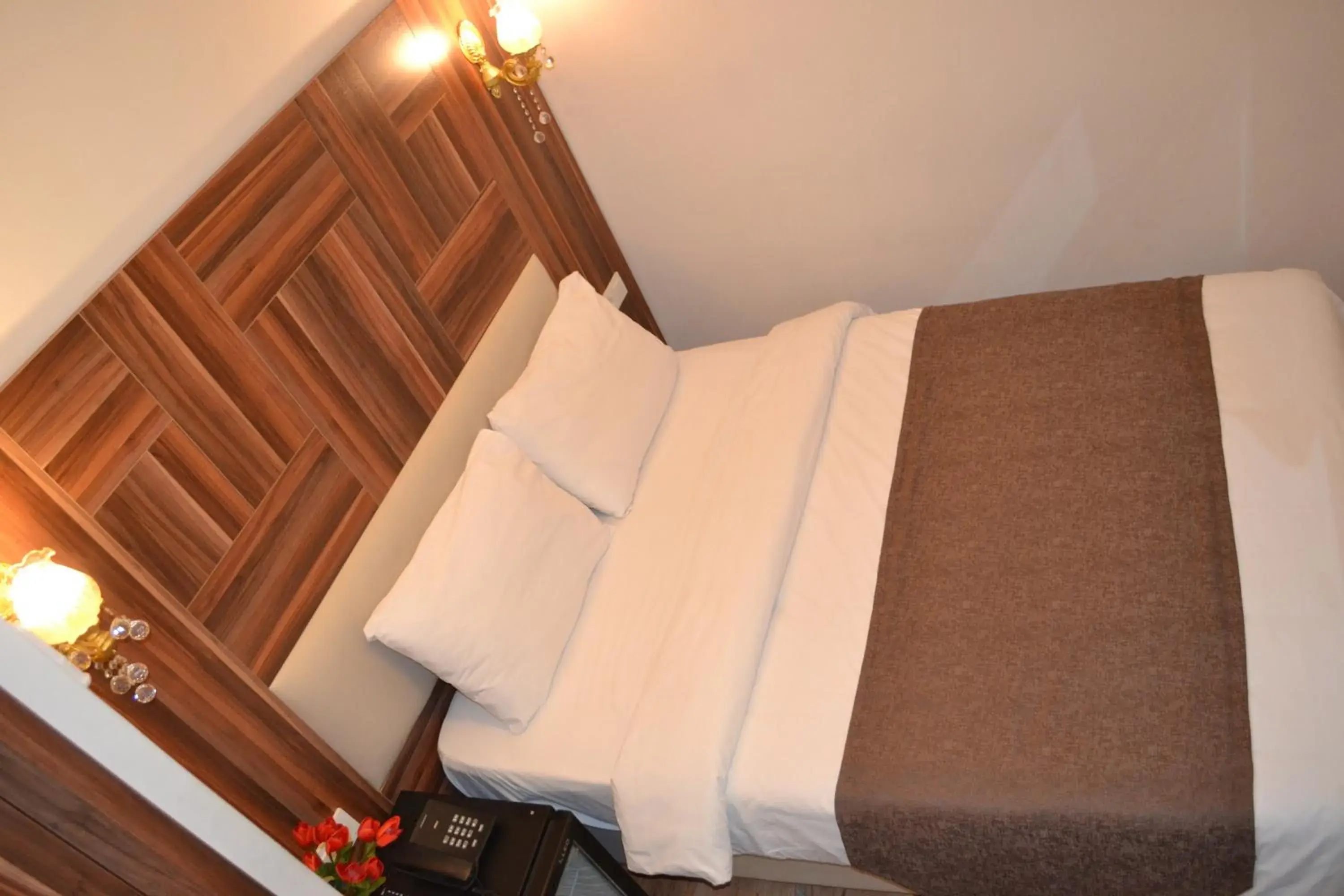 Bedroom, Bed in New Fatih Hotel