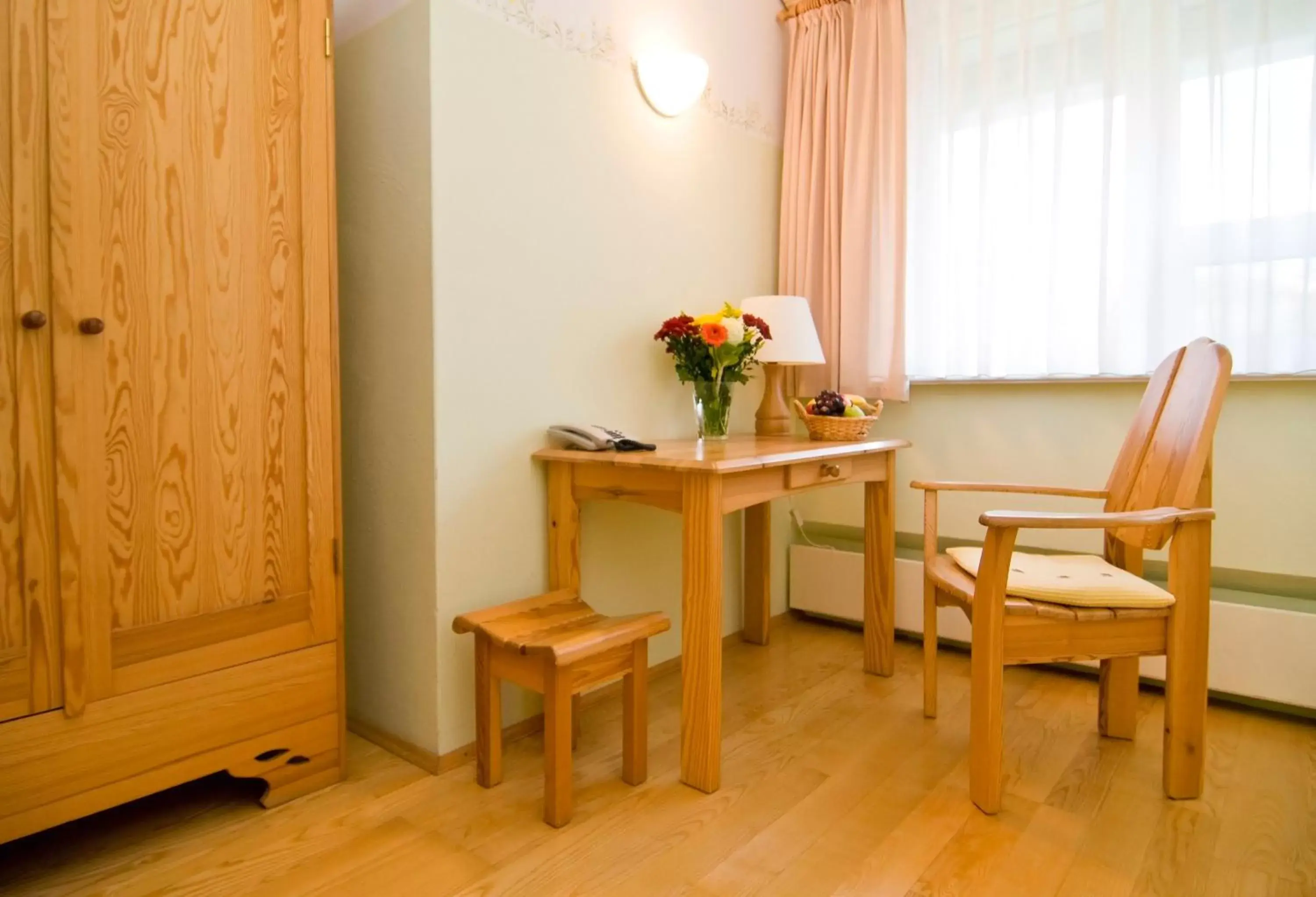 Single Room - single occupancy in Hotel Haus Linden Single Room - single occupancy in Hotel Haus Linden