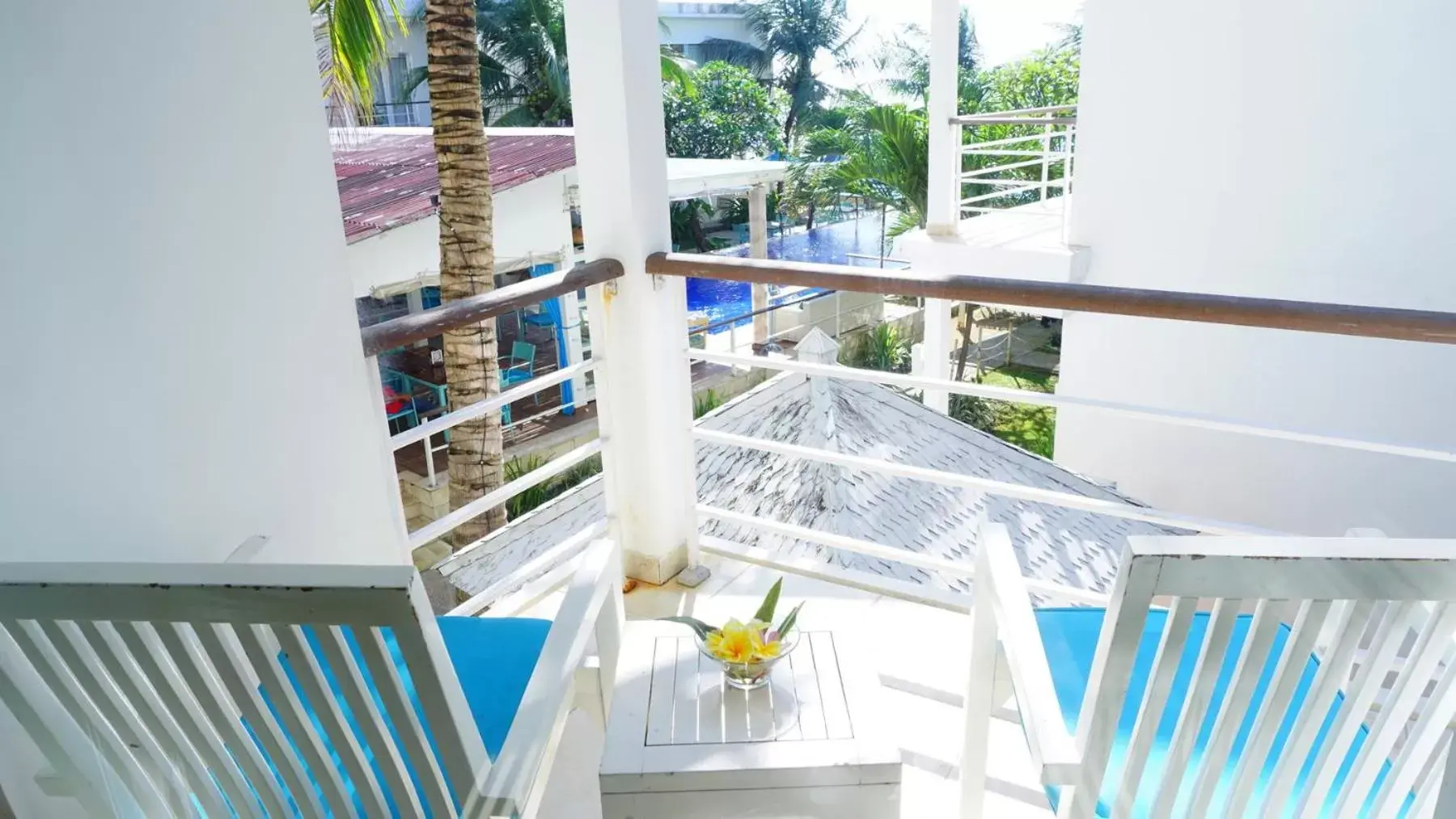 Pool View in Ocean View Residence