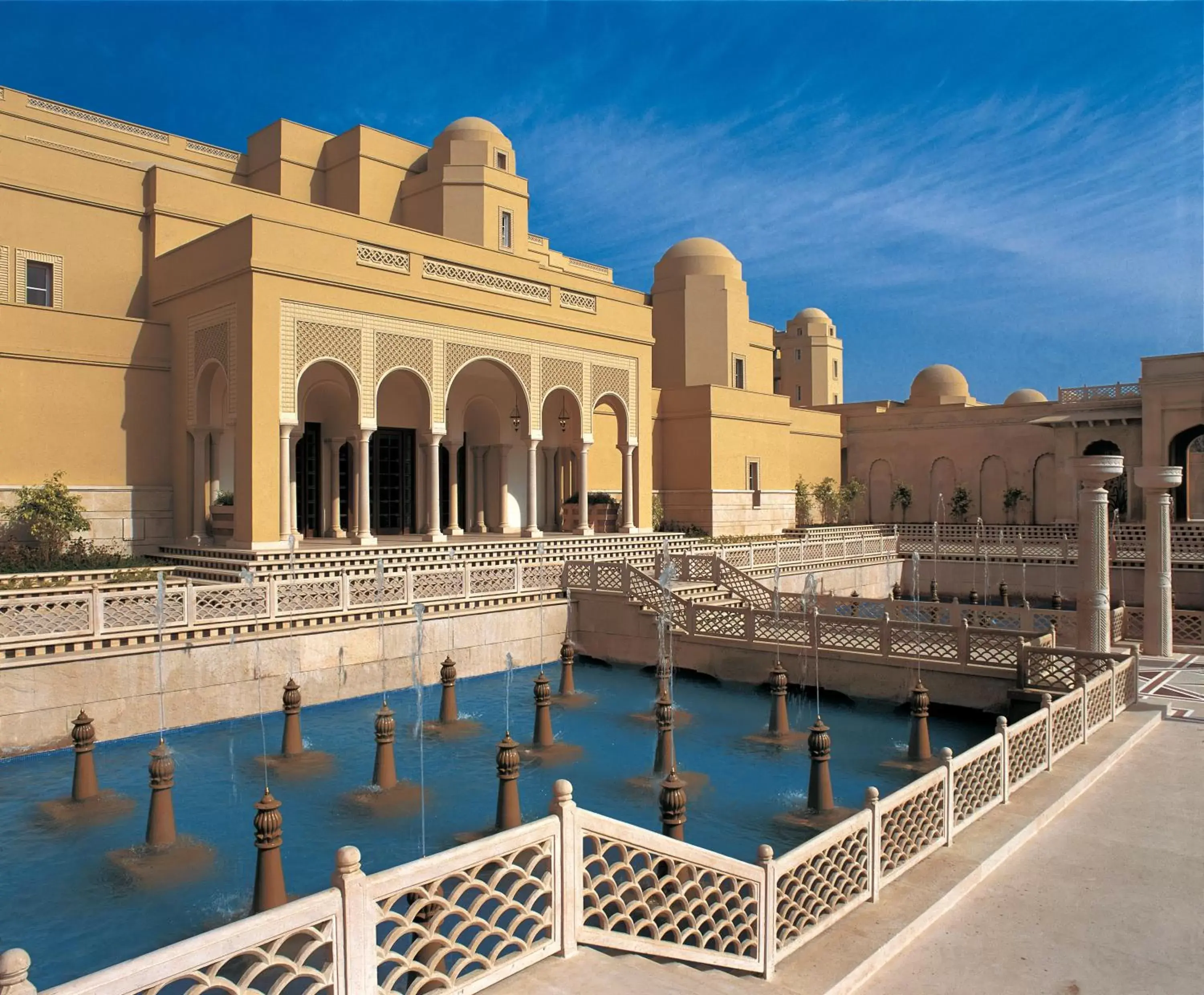 Facade/entrance in The Oberoi Amarvilas Agra