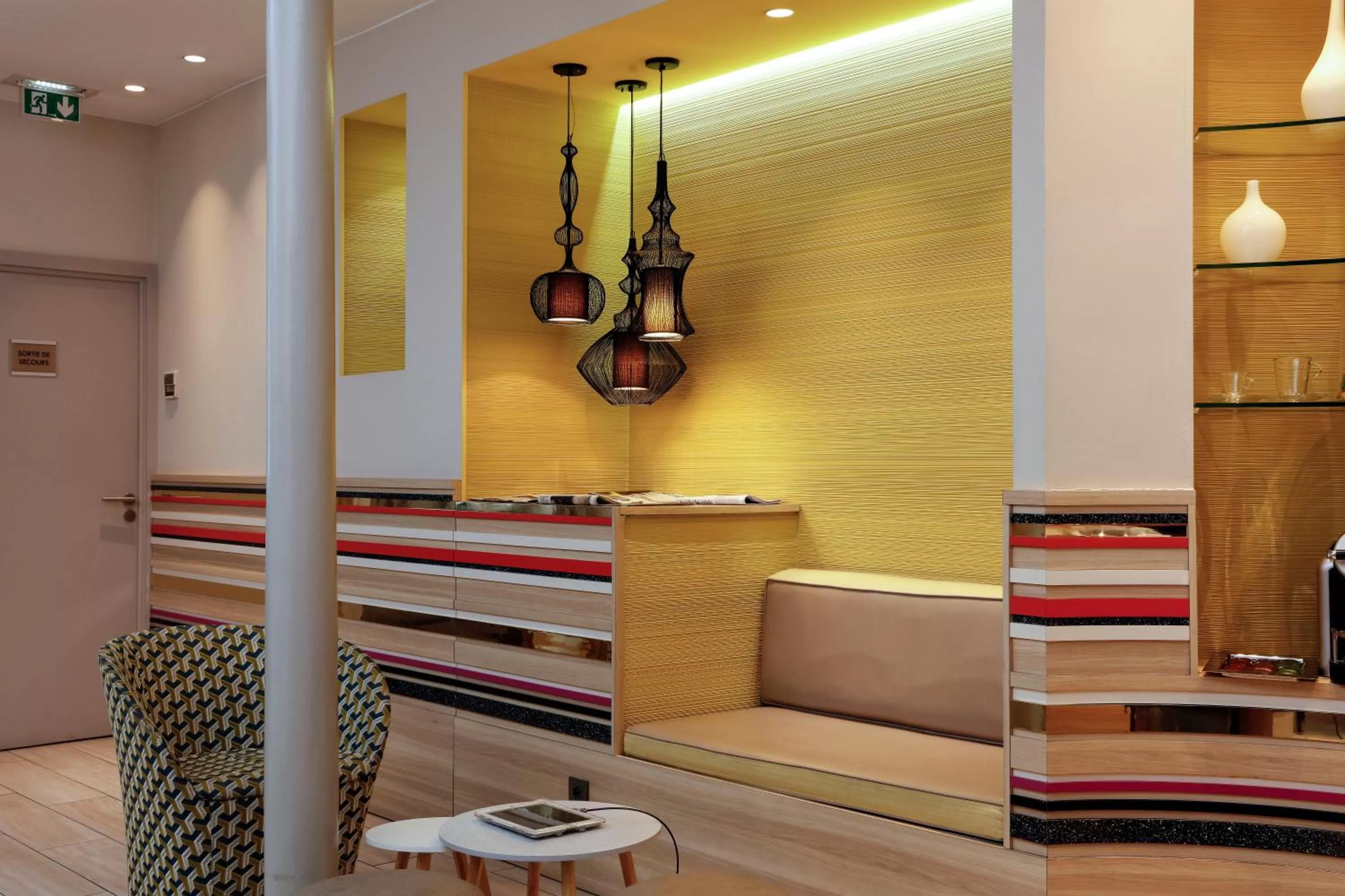 Lounge or bar in Hotel Berne Opera