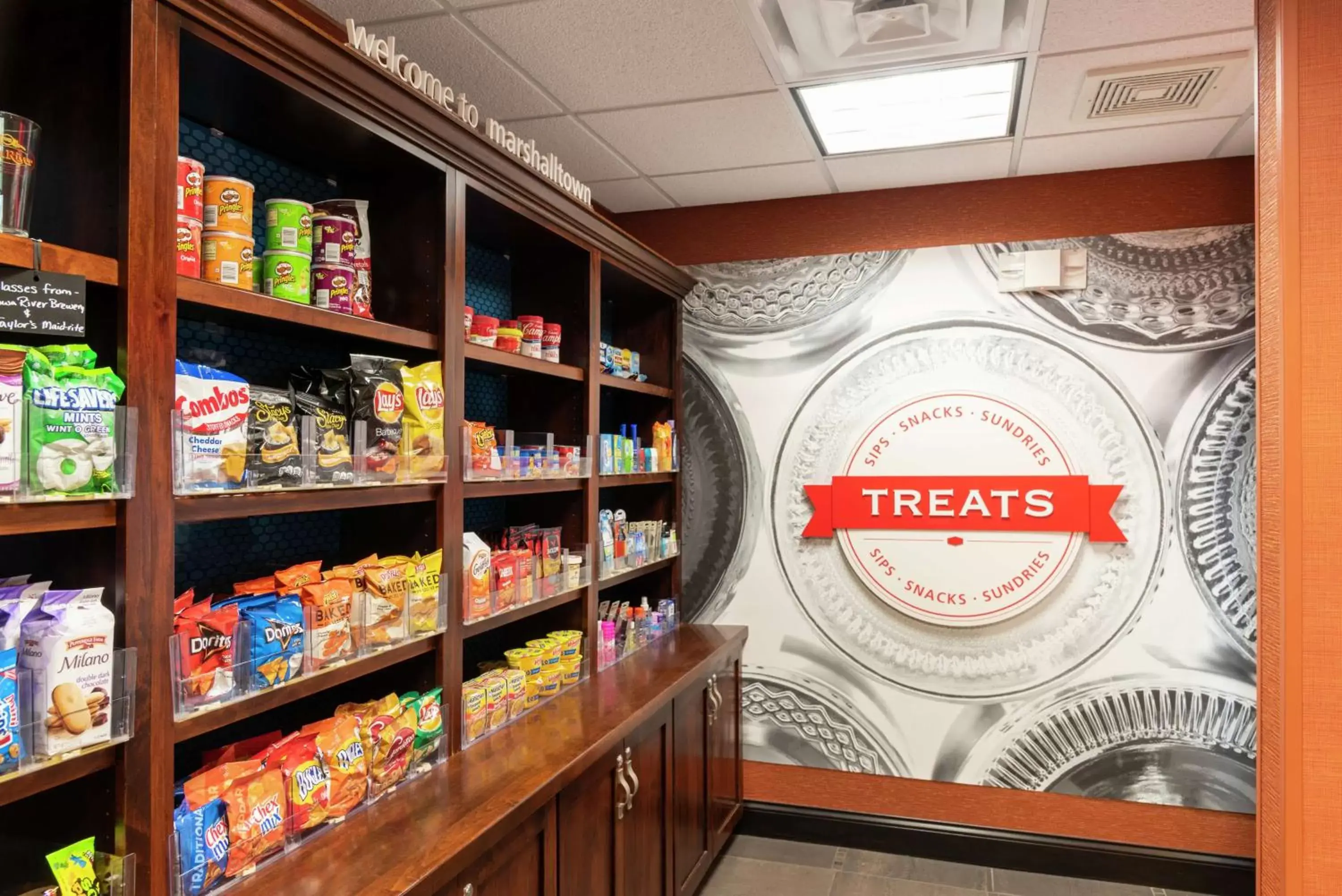 Restaurant/places to eat in Hampton Inn & Suites Marshalltown Restaurant/places to eat in Hampton Inn & Suites Marshalltown