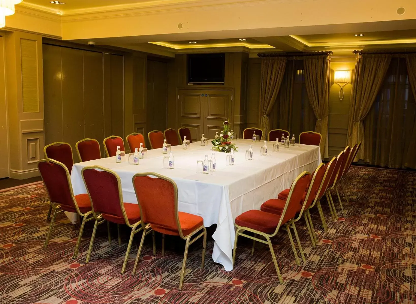 Business facilities in Lawlors Hotel