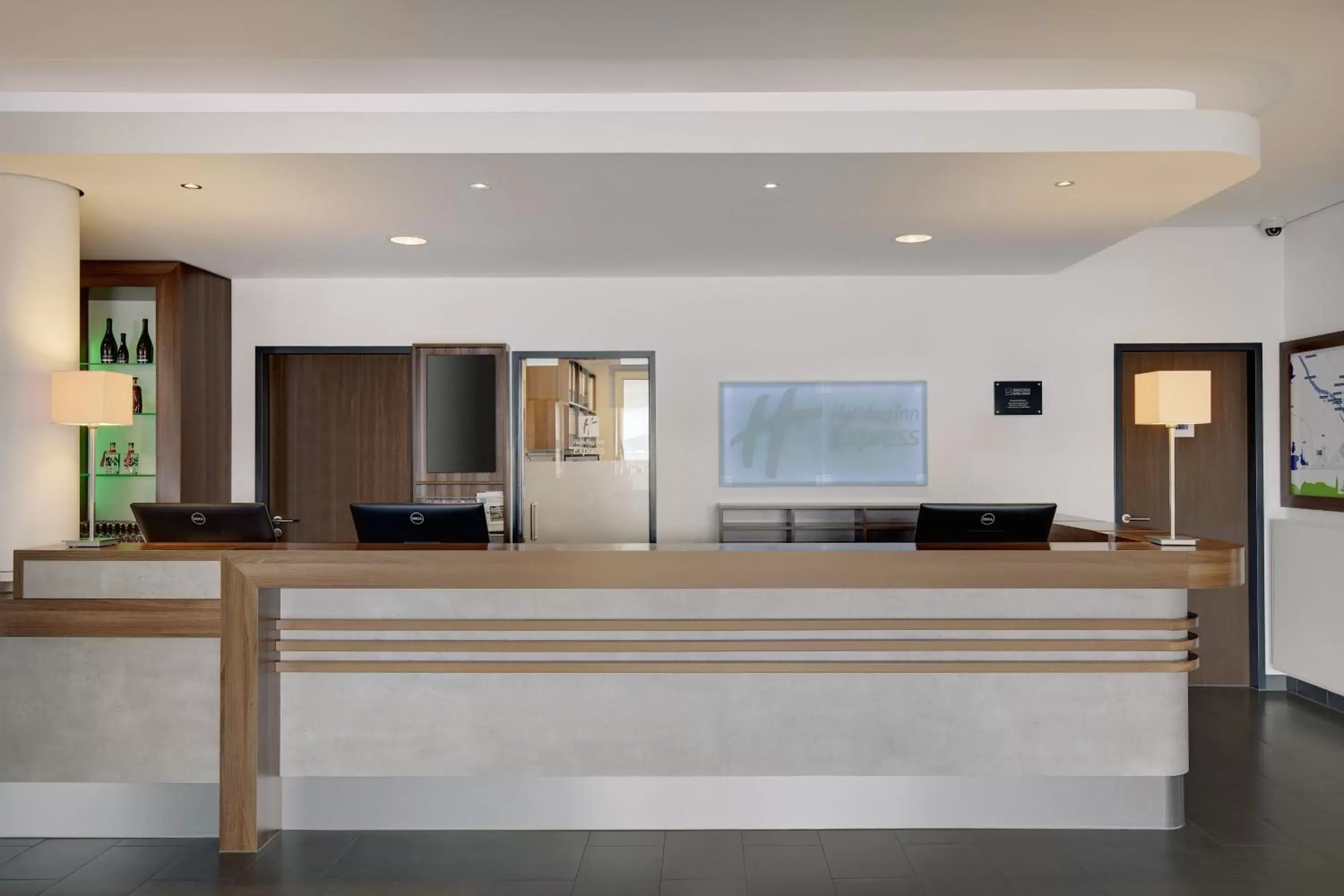 Property building in Holiday Inn Express Bremen Airport by IHG Property building in Holiday Inn Express Bremen Airport by IHG